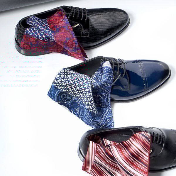 BÜTÜNÜN PARÇASI: AYAKKABILAR