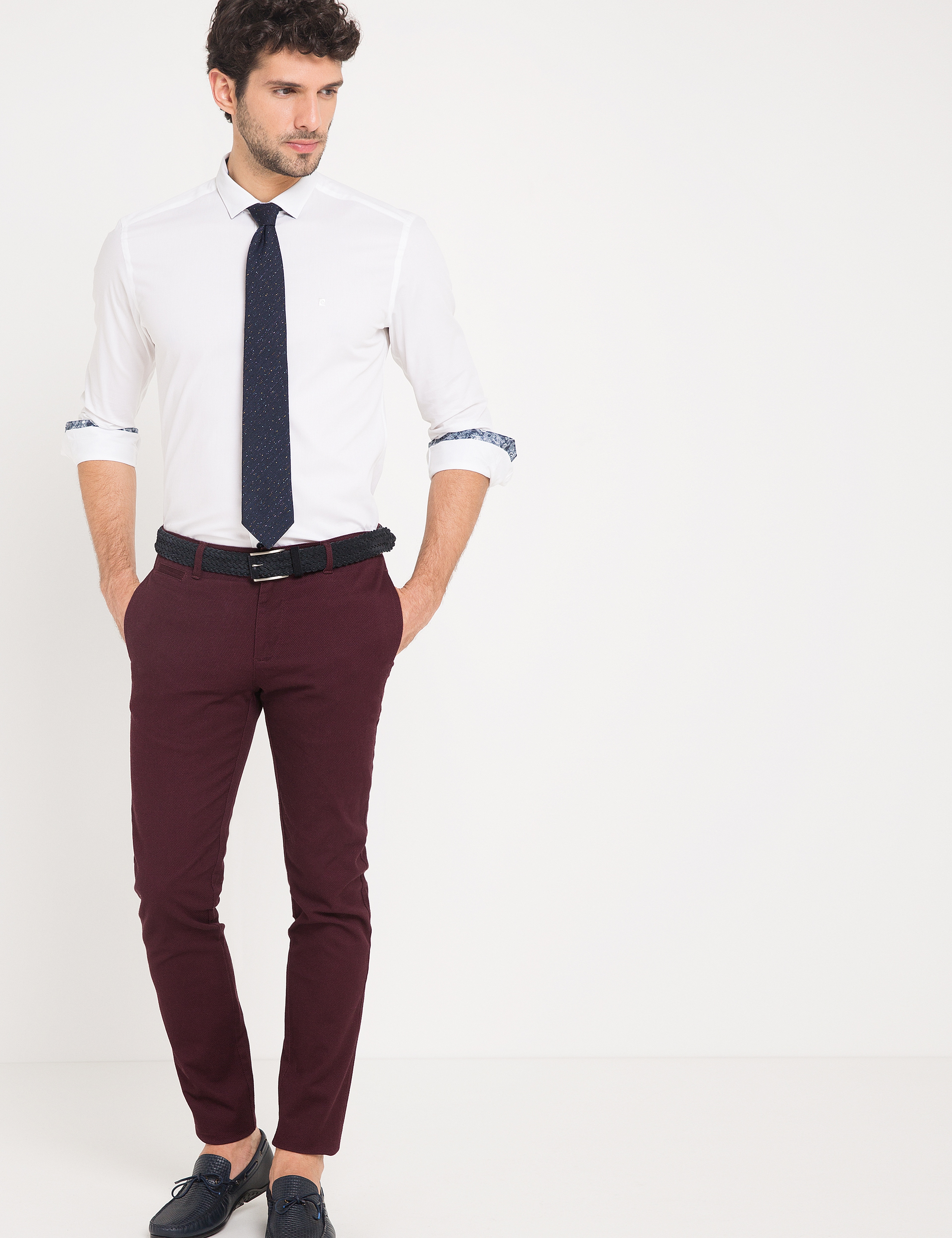 Beyaz Slim Fit Gömlek