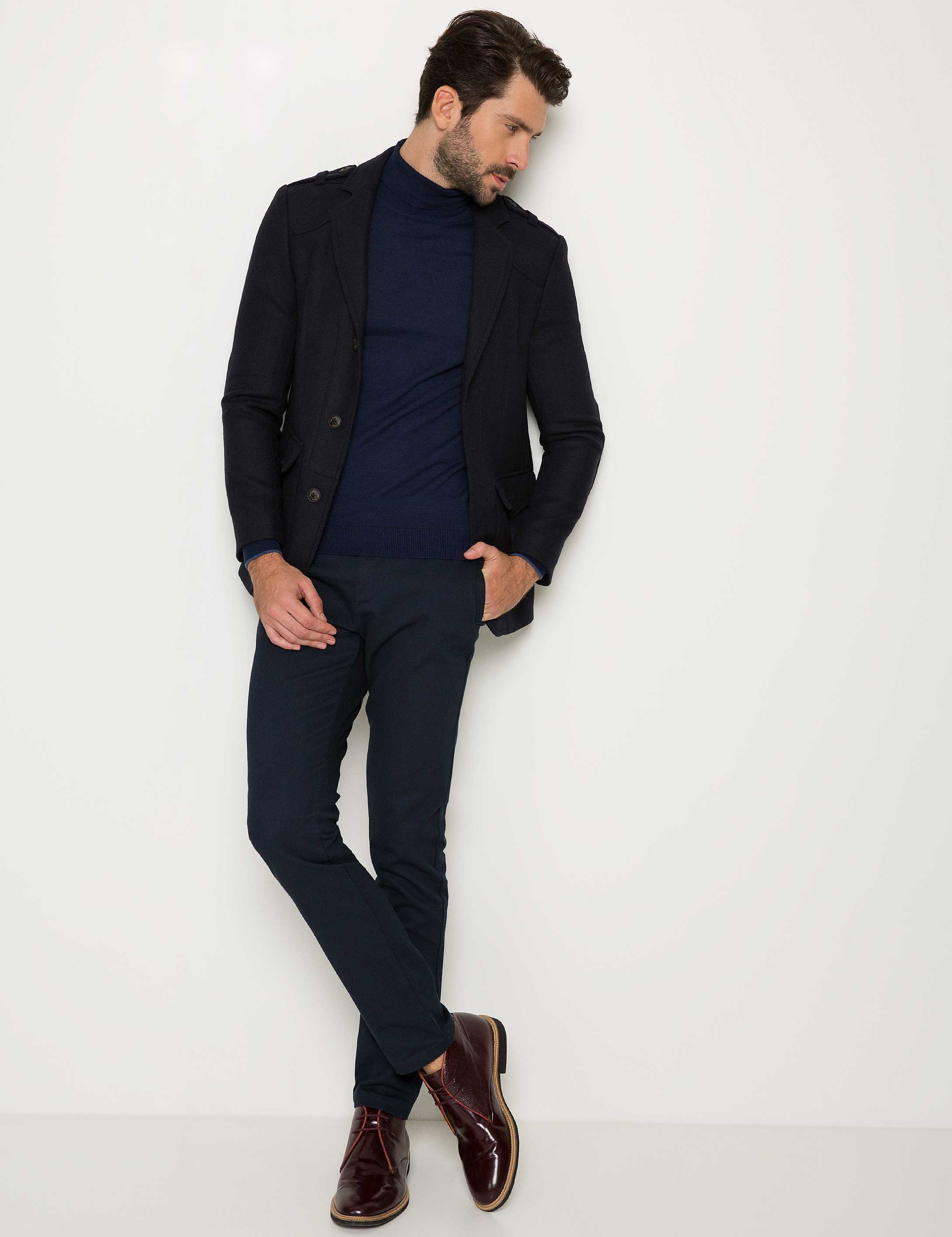 Lacivert Mont - Image 1