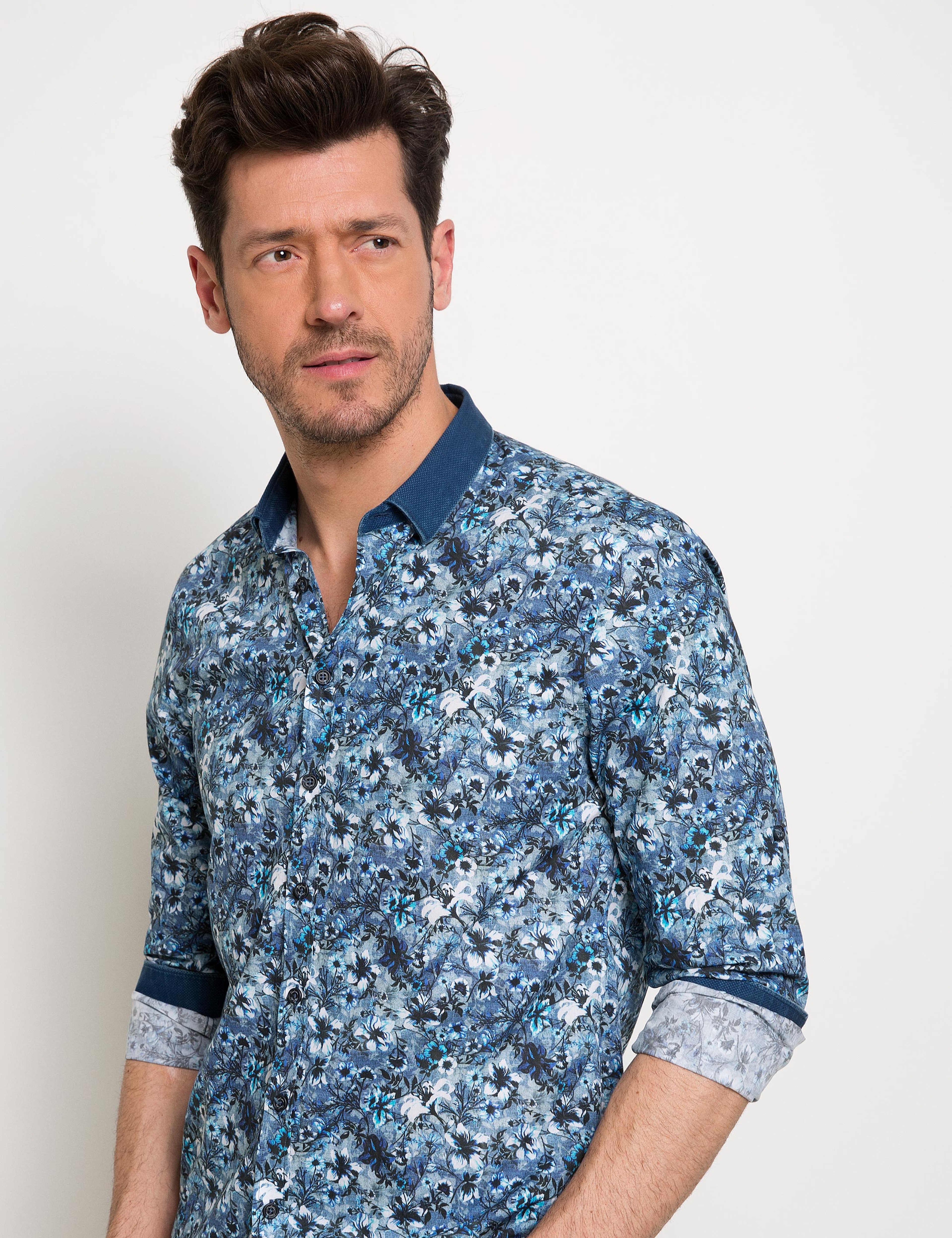 Lacivert Slim Fit Gömlek - Image 1
