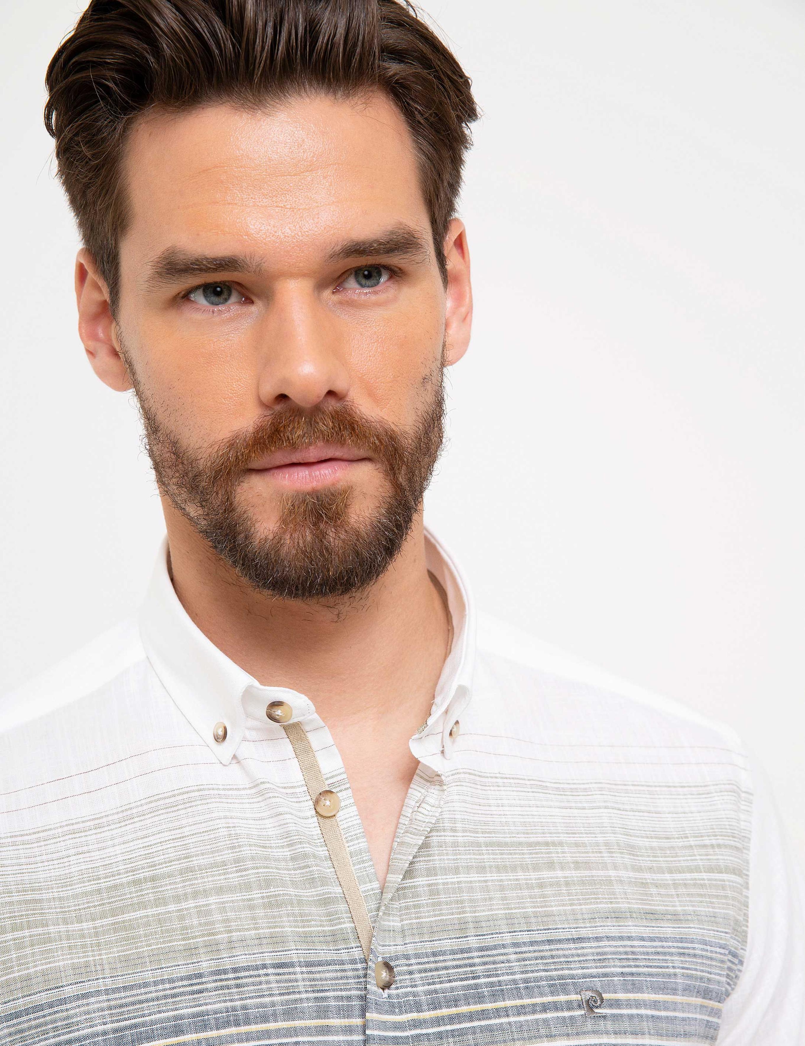 Yeşil Slim Fit Kısa Kollu Gömlek