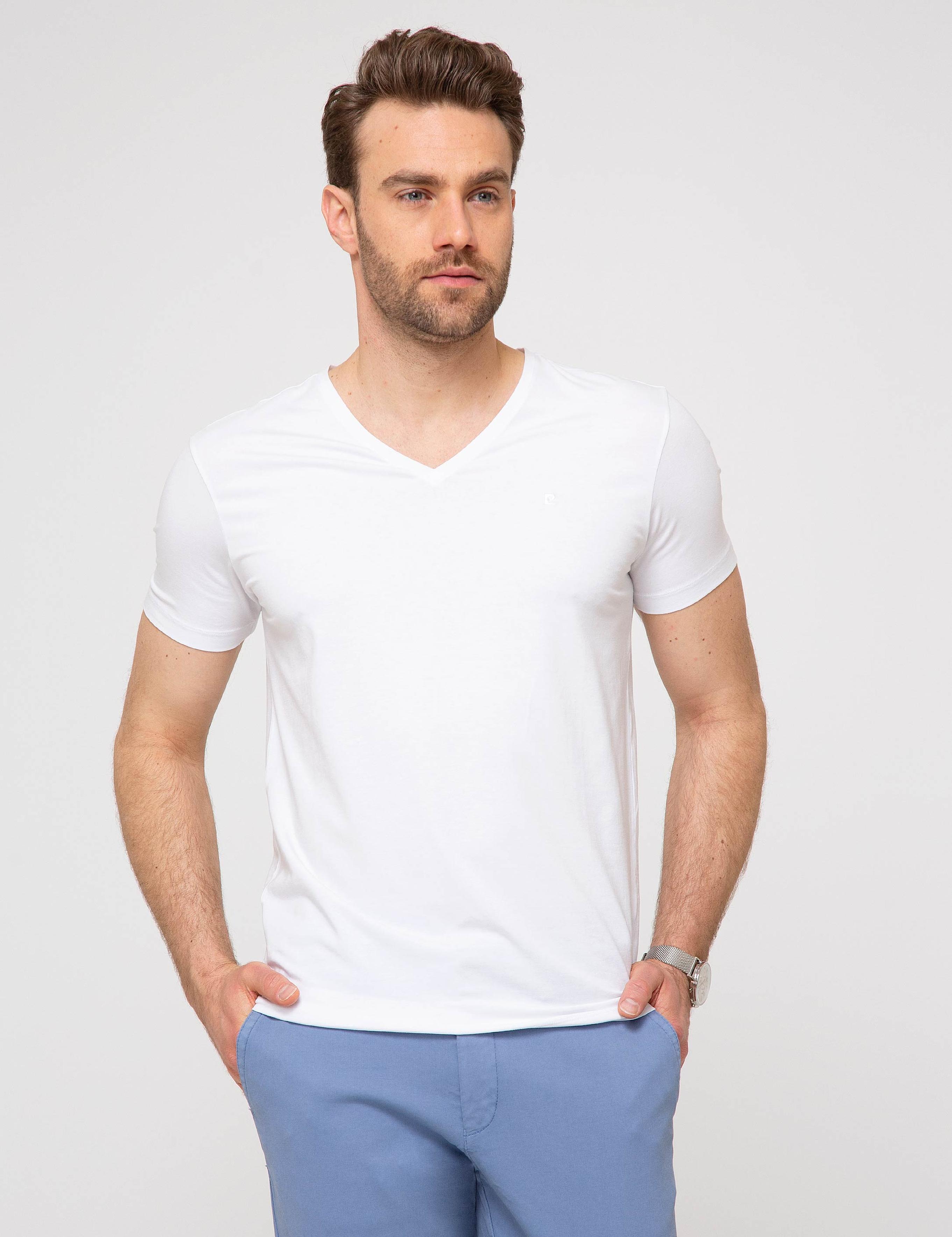 Beyaz Ex. Slim Fit Basic Tişört