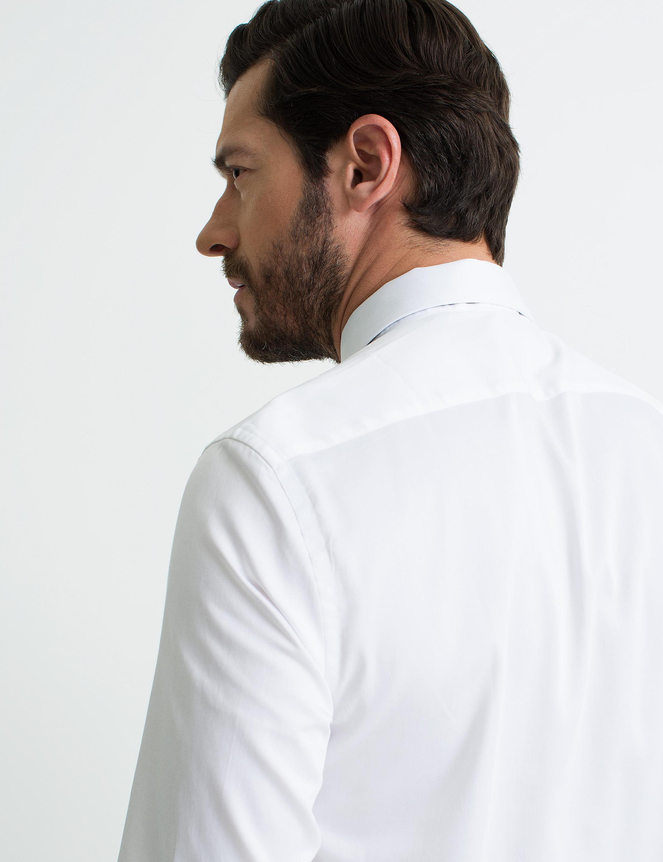 Beyaz Slim Fit Uzun Kollu Basic Gömlek