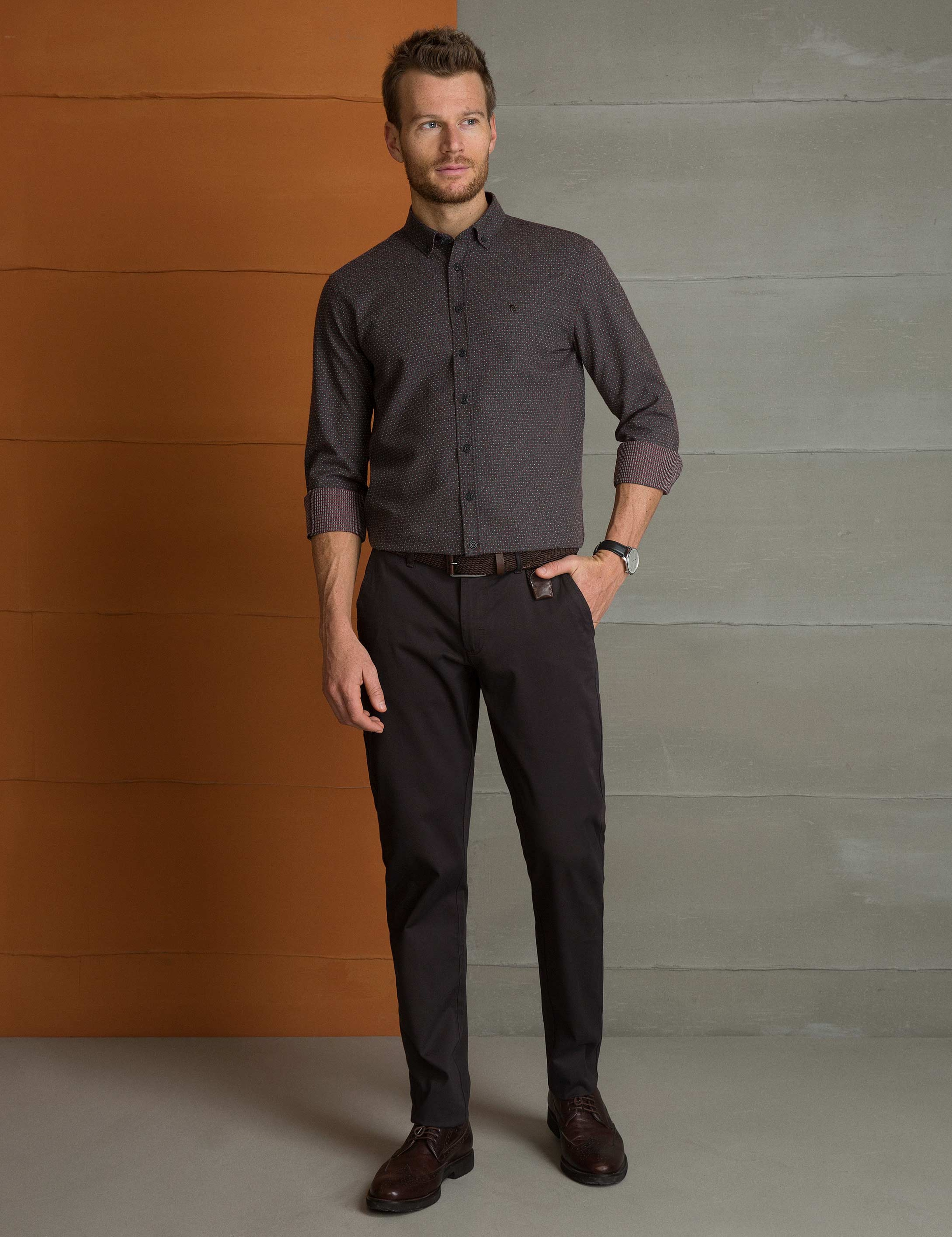 Kahverengi Slim Fit Kanvas Pantolon - Image 1