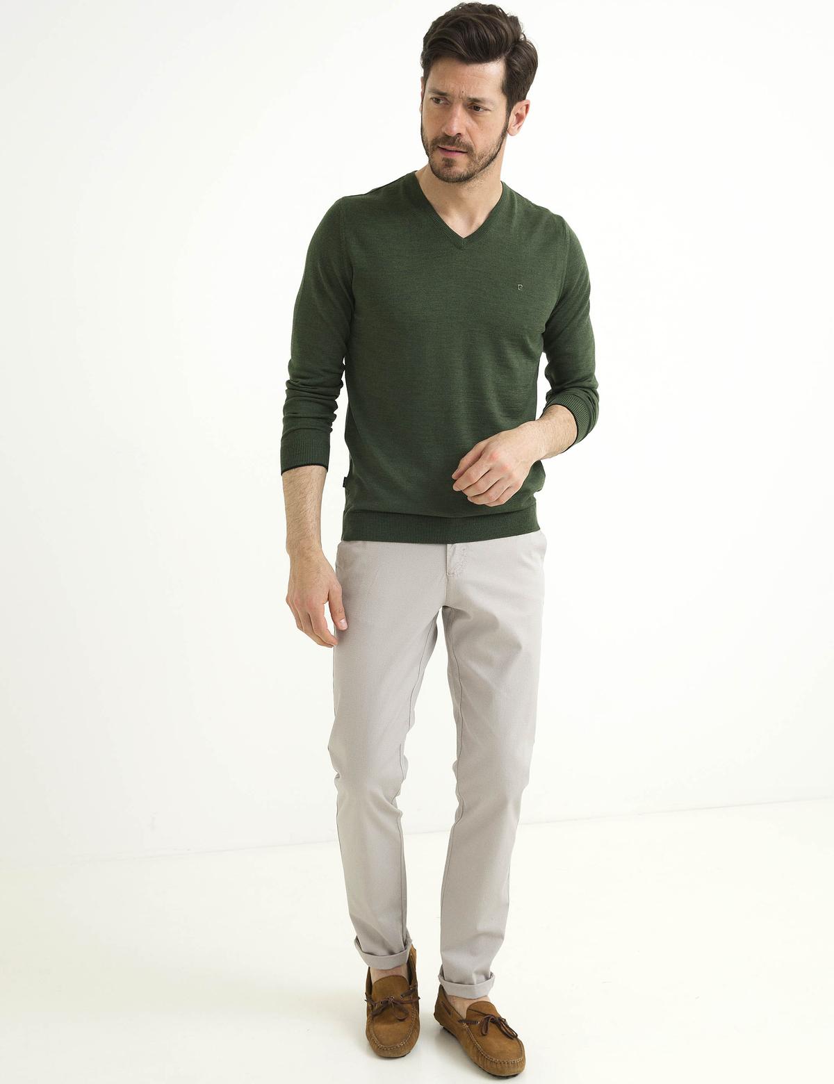 Yeşil Slim Fit V Yaka Basic Triko Kazak - 50193441041