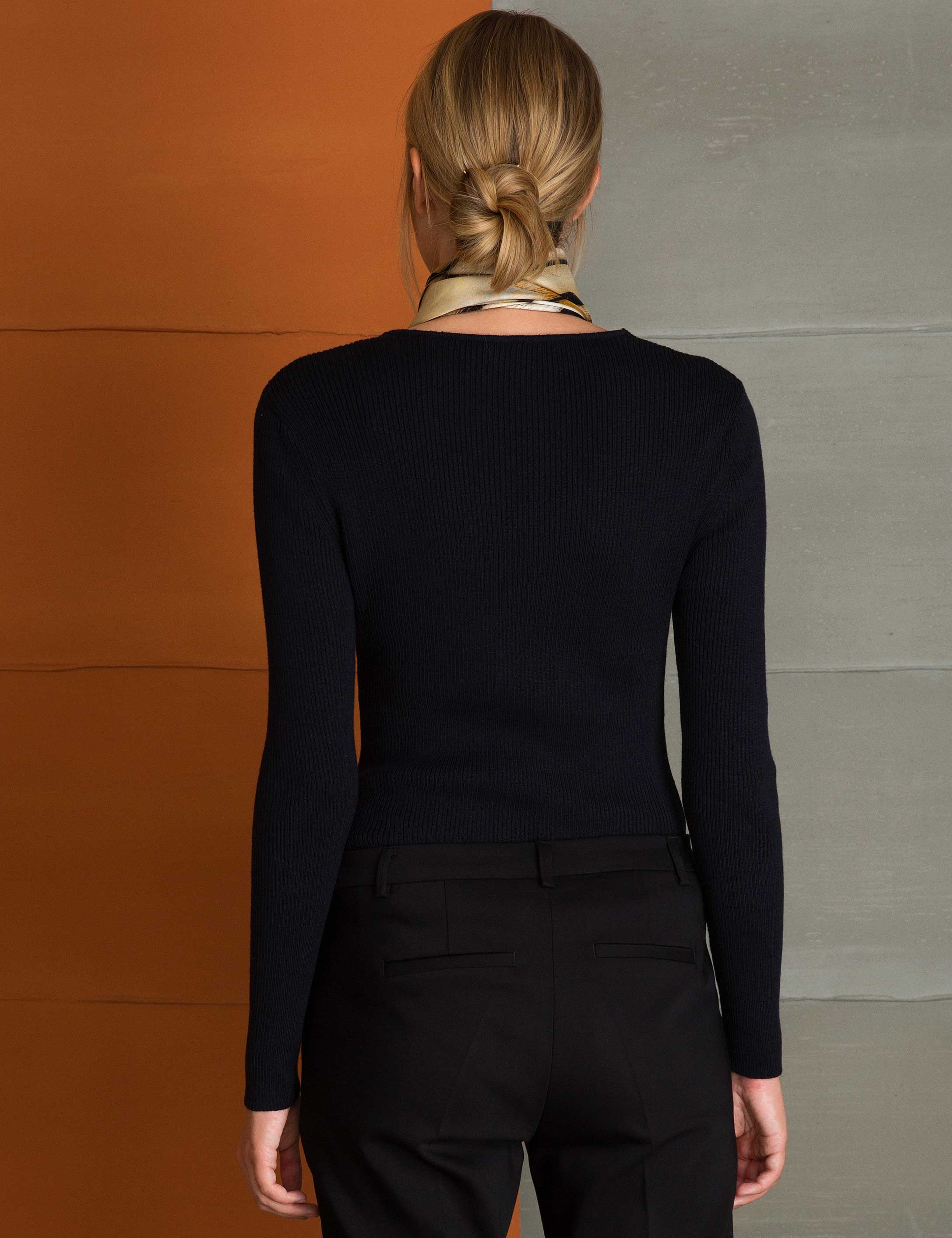 Lacivert Slim Fit V Yaka Triko Kazak - Image 4