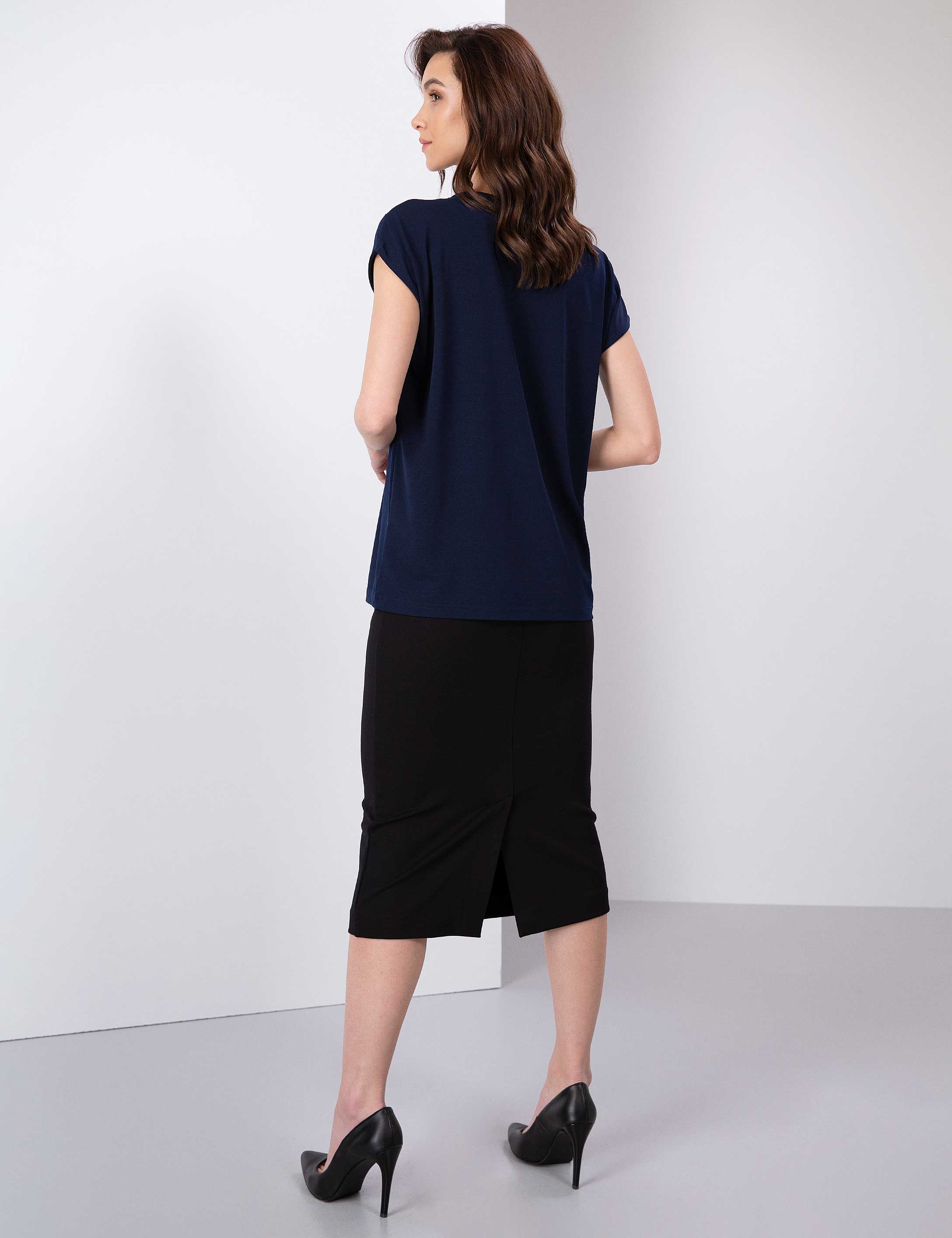 Siyah Regular Fit Dokuma Etek