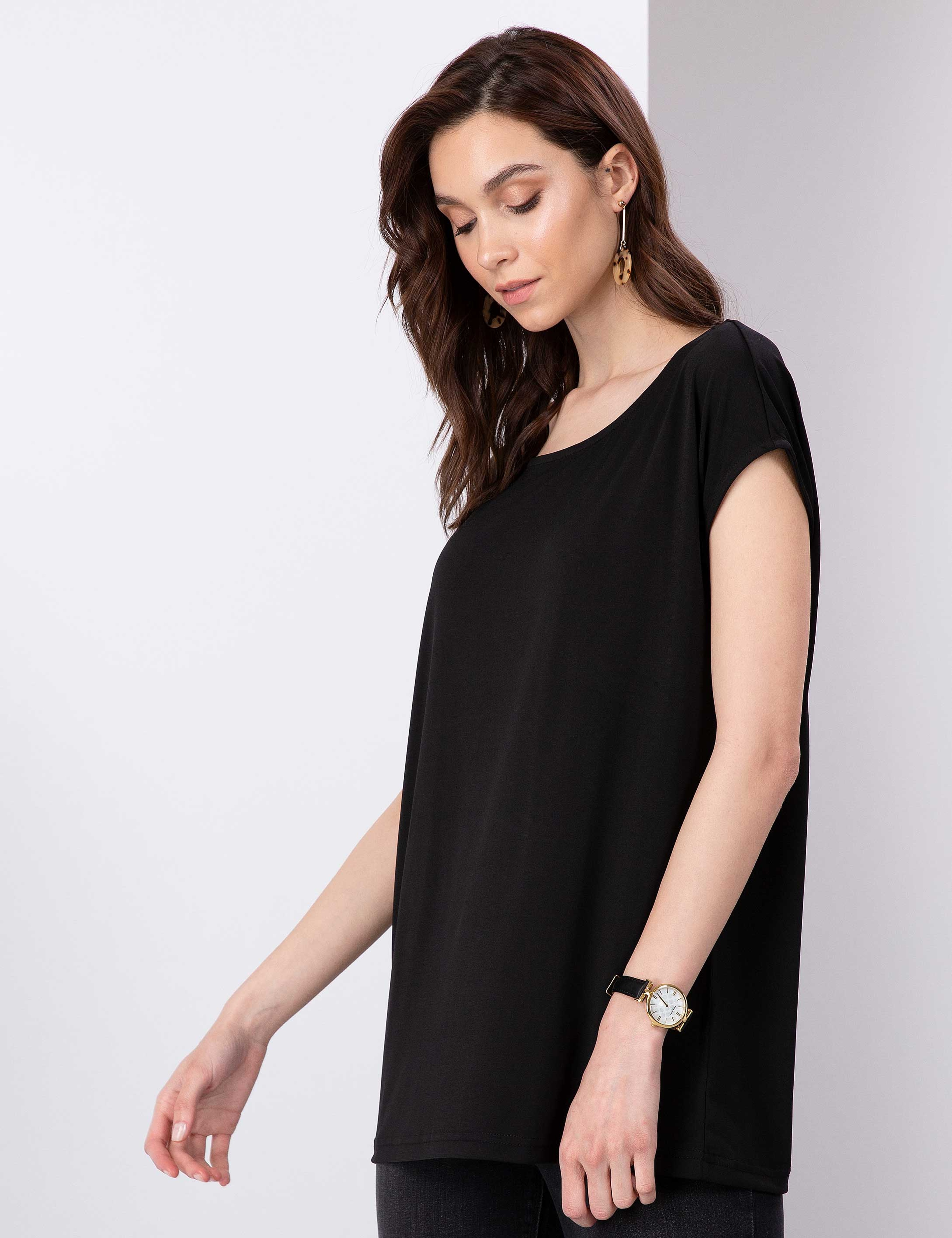 Siyah Comfort Fit Kayık Yaka T-Shirt - Image 3