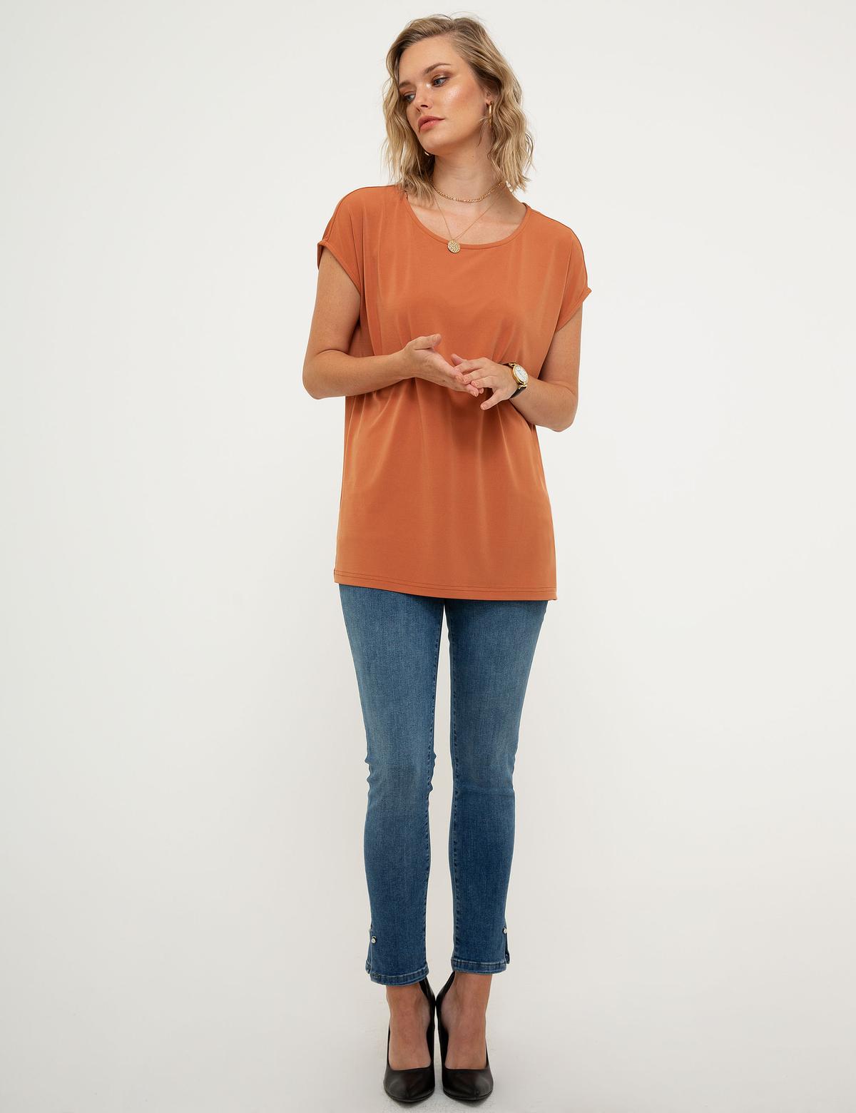 Taba Comfort Fit Kayık Yaka T-Shirt - 50197781110