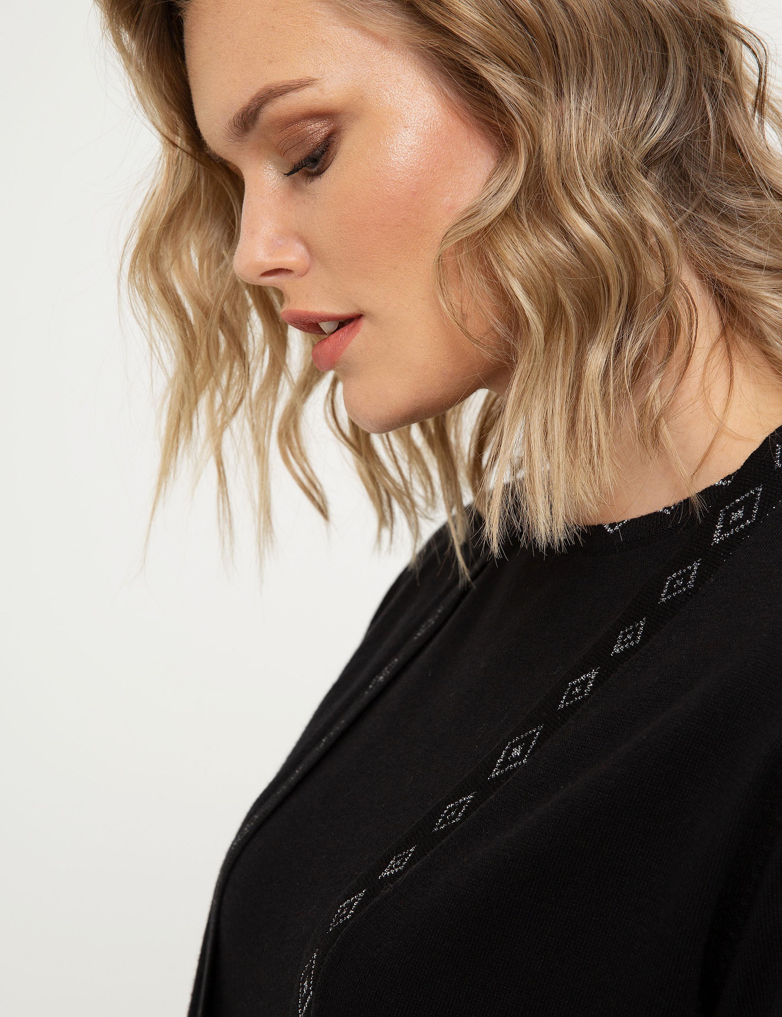 Siyah Regular Fit Kazak