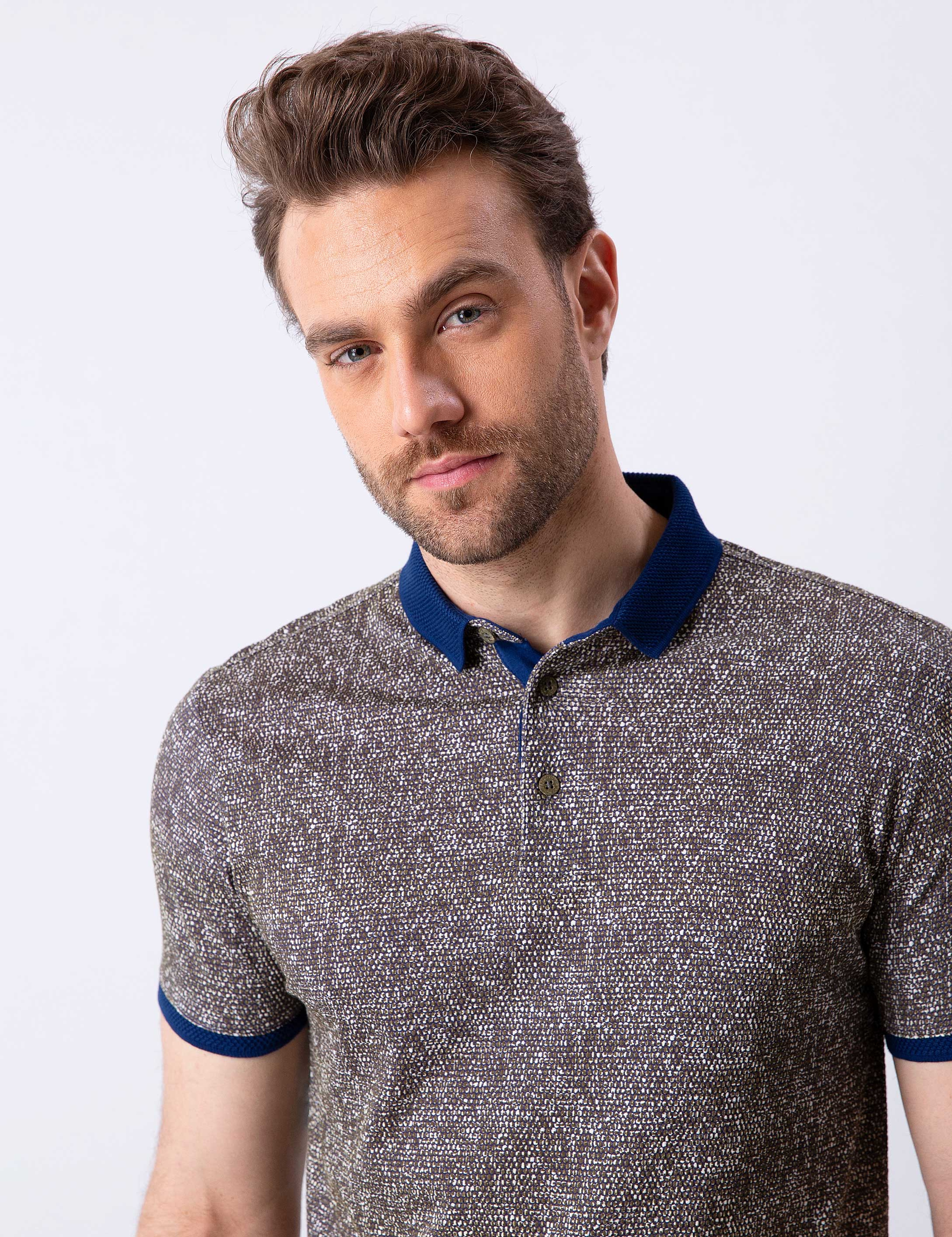 Haki Slim Fit Tişört - Image 2