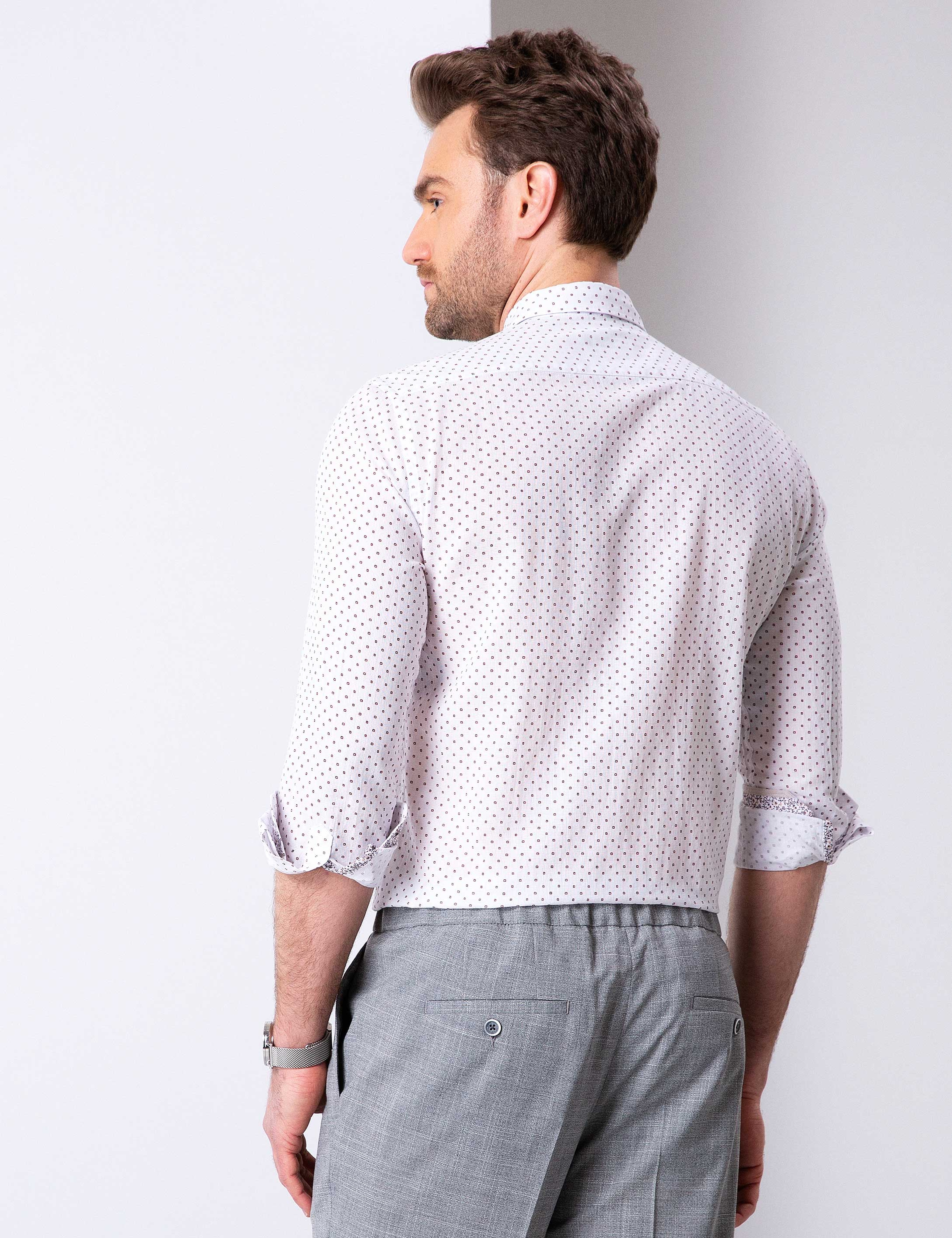 Kahverengi Detaylı Beyaz Slim Fit Gömlek - Image 3