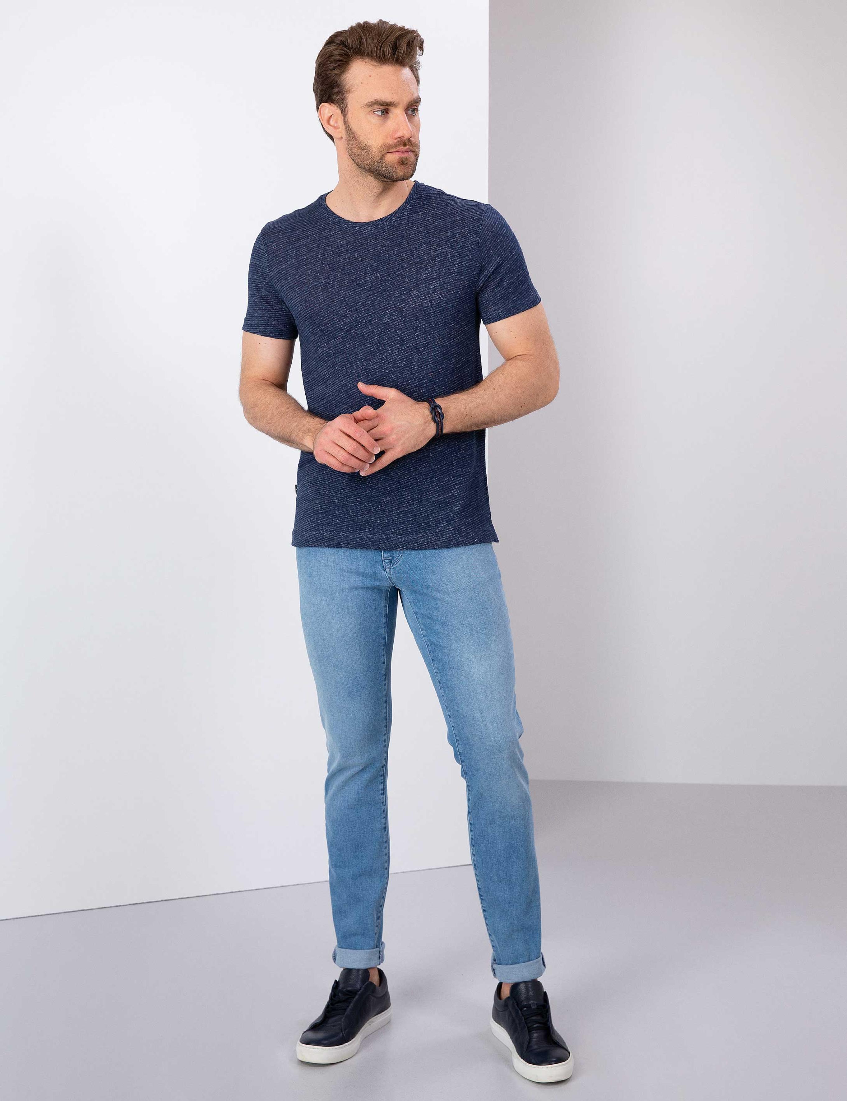 Lacivert Slim Fit Tişört