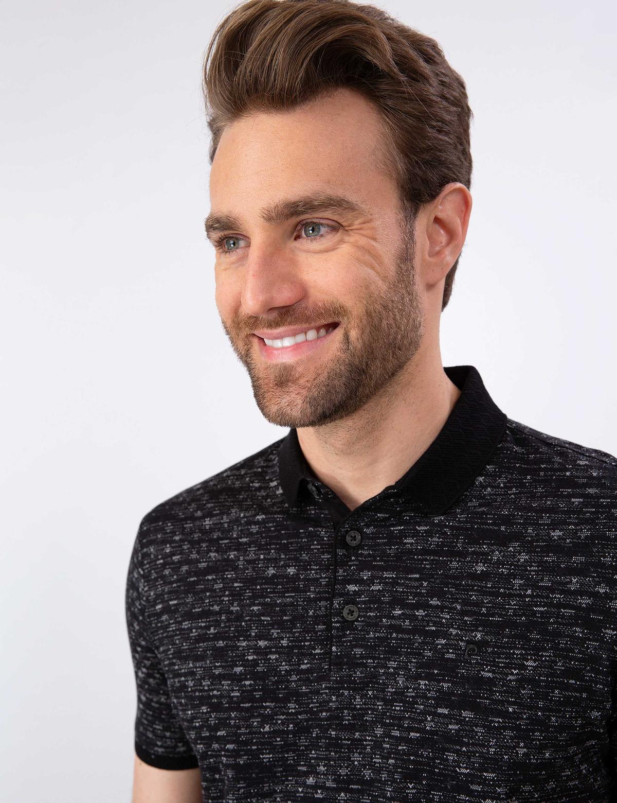 Siyah Slim Fit Tişört - 50202581010