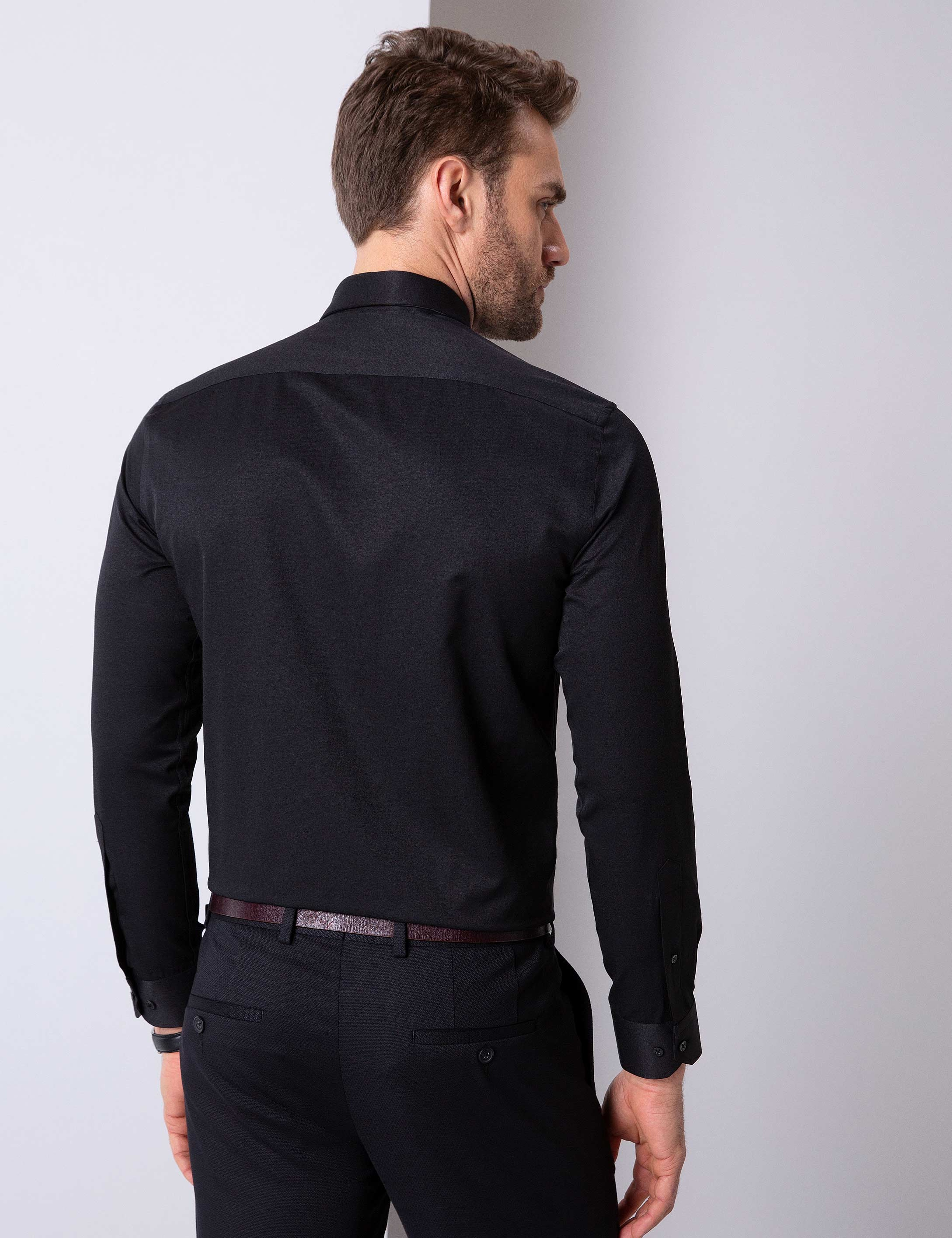 Siyah Slim Fit Uzun Kollu Basic Gömlek
