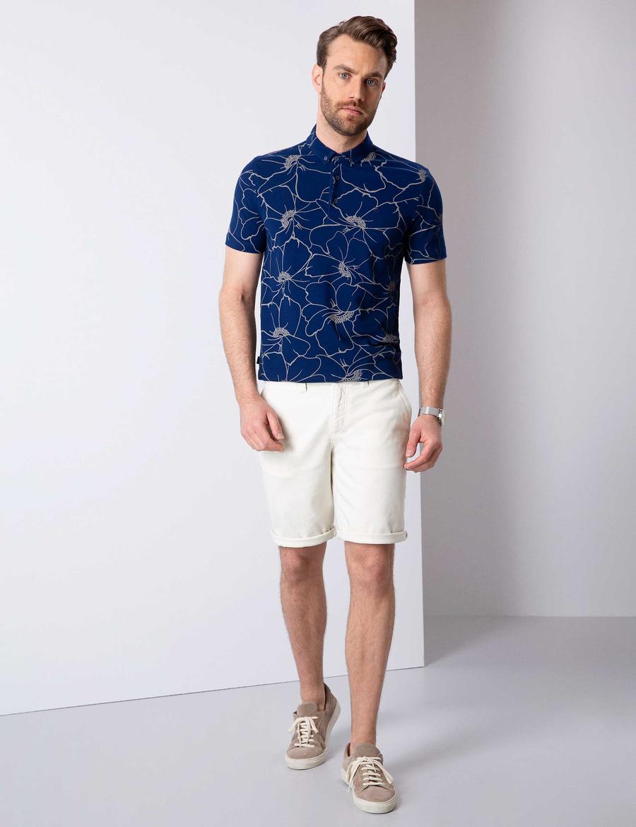 Ekru Standart Fit Bermuda Şort