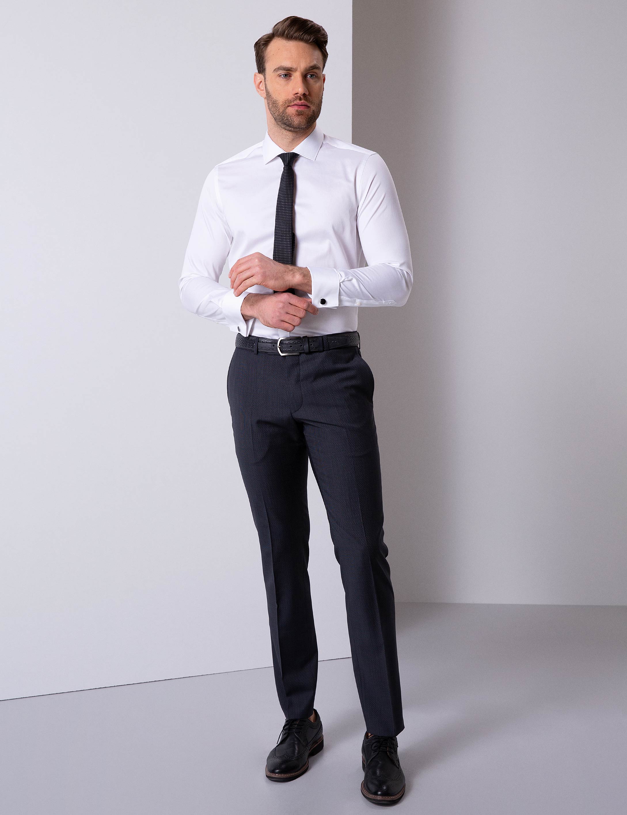 Beyaz Slim Fit Uzun Kollu Klasik Gömlek - Image 2