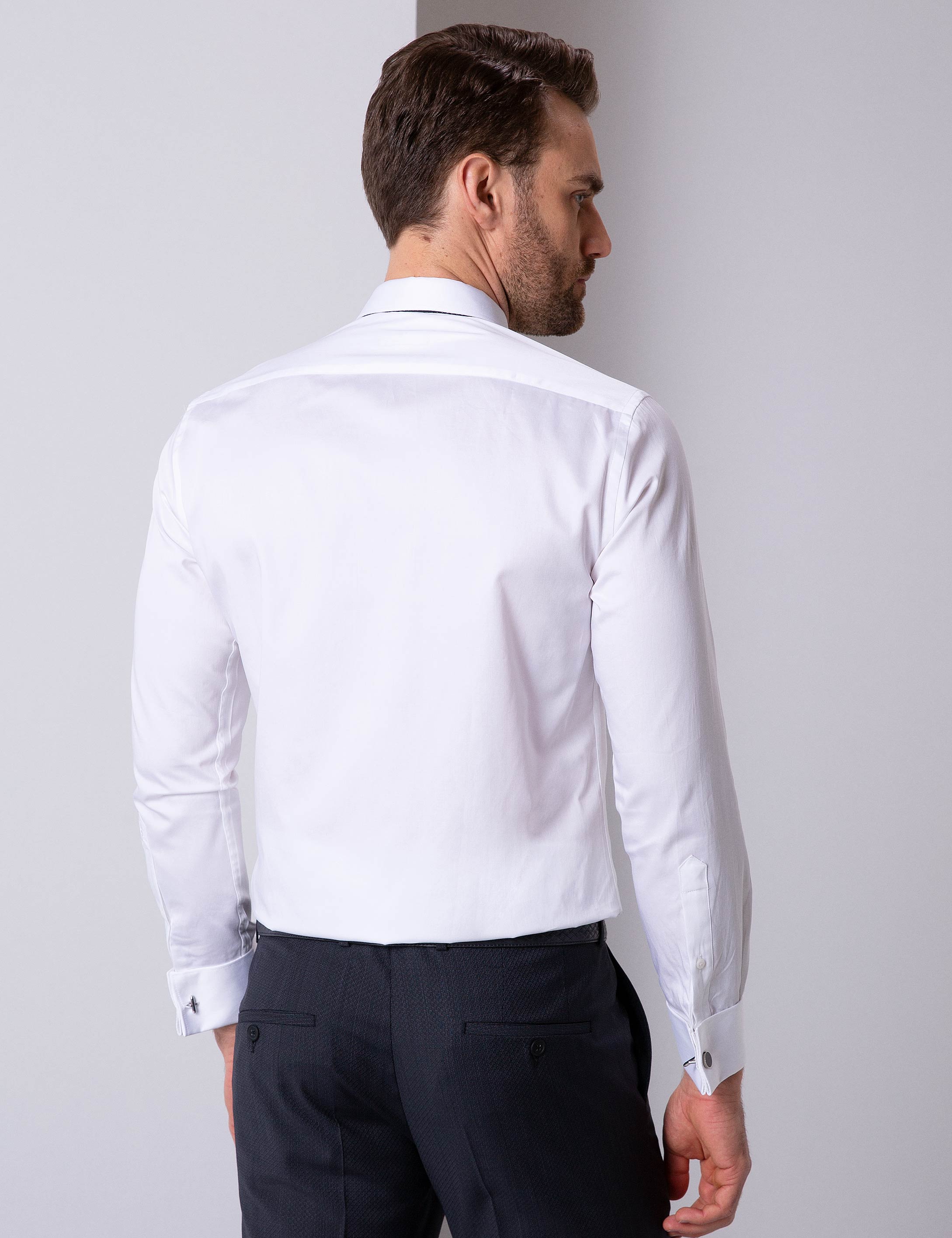 Beyaz Slim Fit Uzun Kollu Klasik Gömlek - Image 3