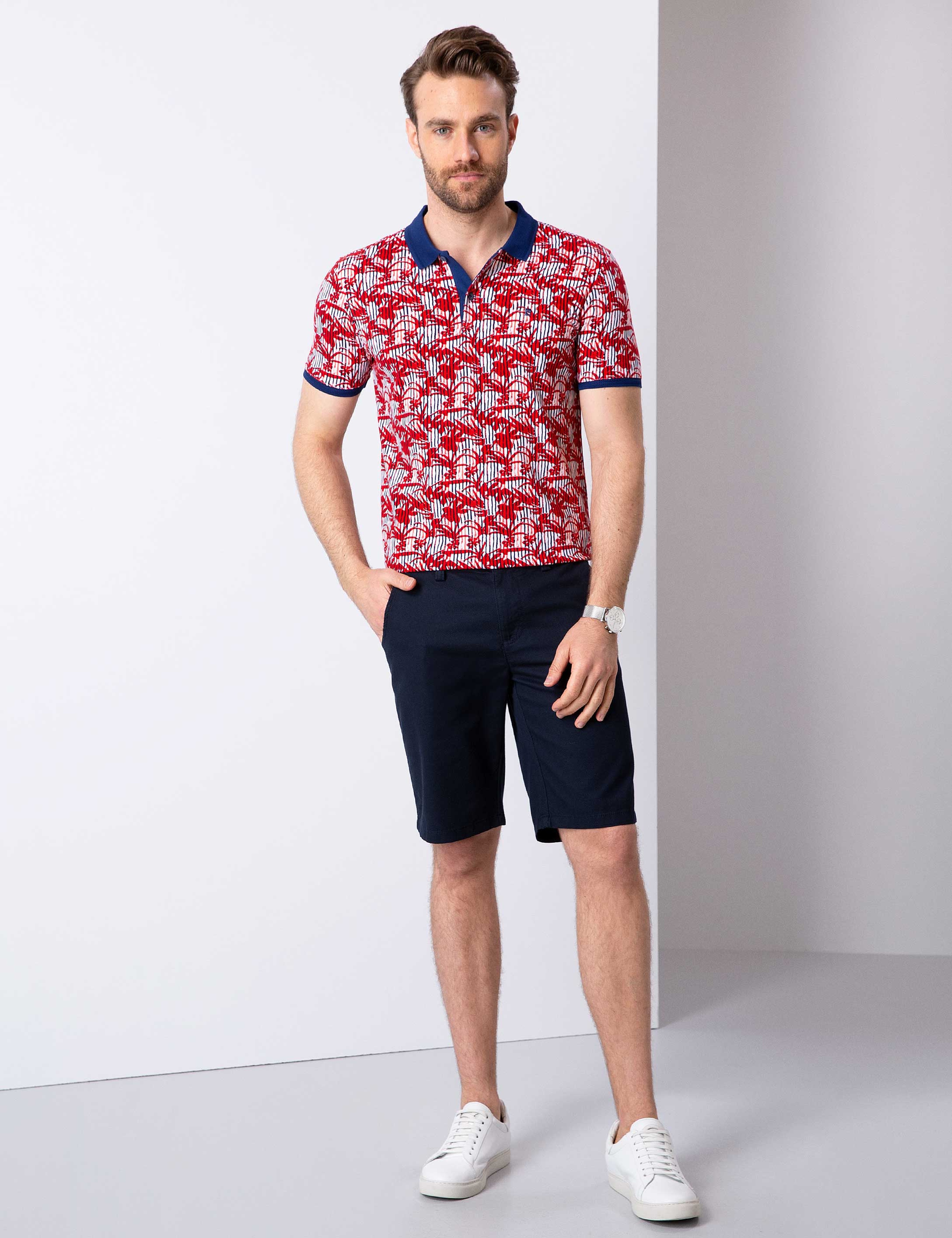Lacivert Slim Fit Dokuma Şort - Image 1