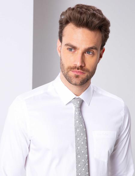 Beyaz Regular Fit Uzun Kollu Basic Gömlek - 50204592025