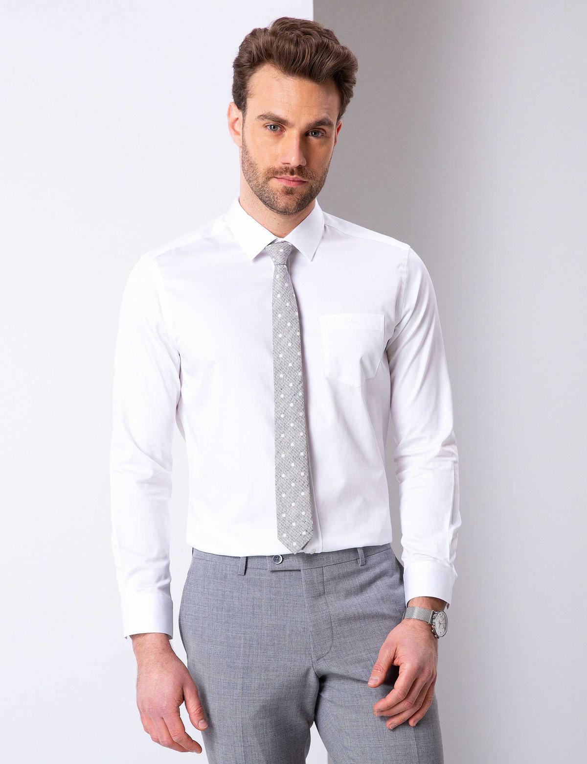 Beyaz Regular Fit Uzun Kollu Basic Gömlek