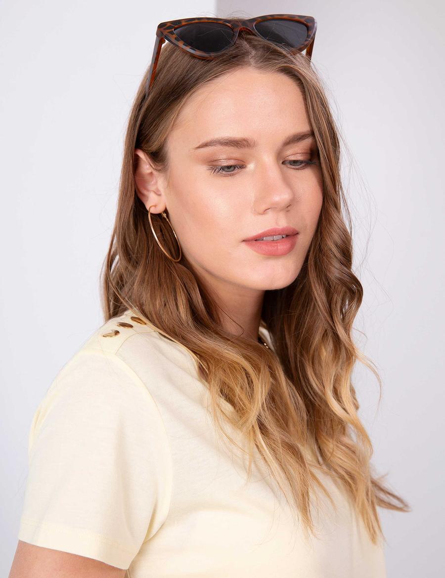 Açık Sarı Standart Fit Tişört