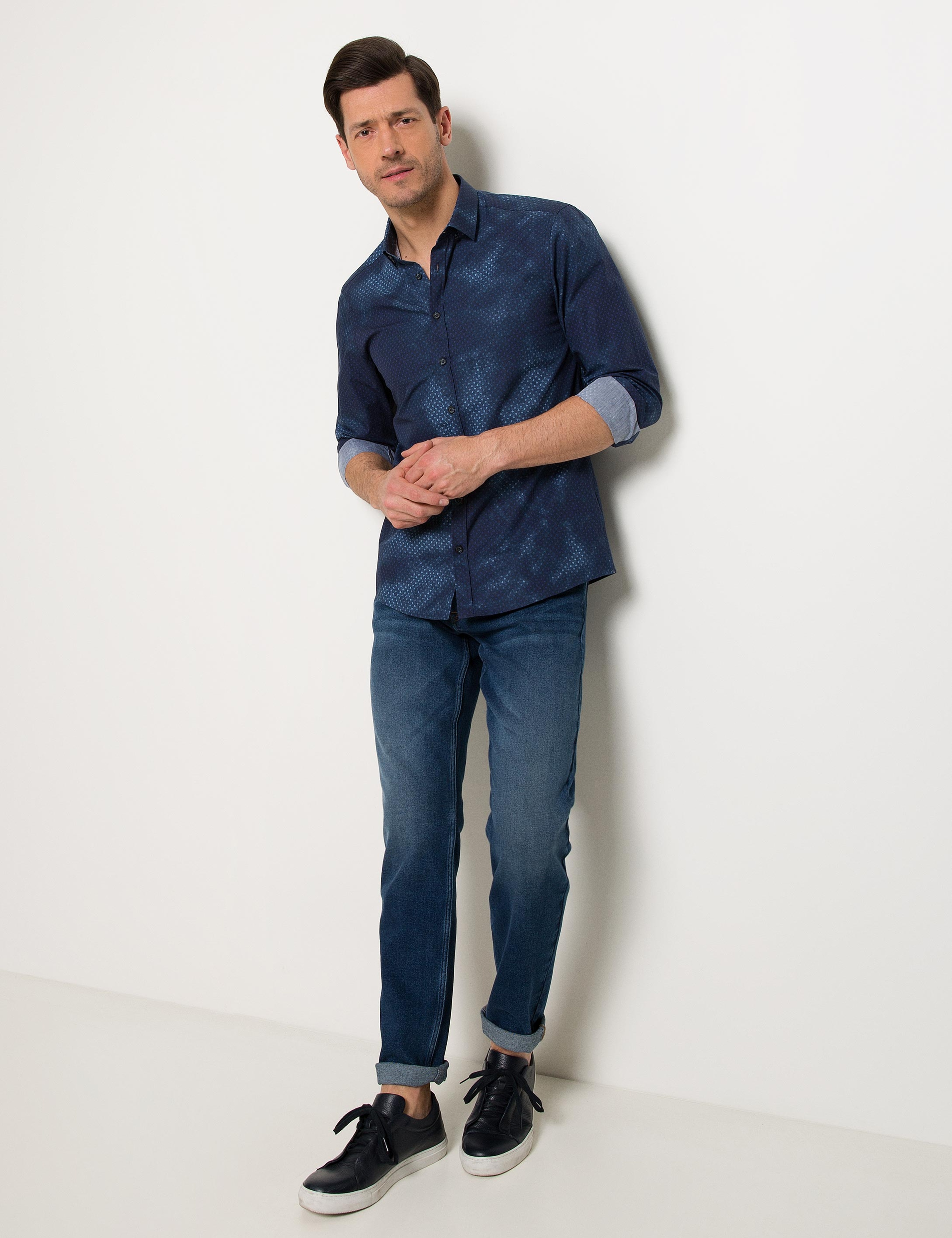 Lacivert Slim Fit Gömlek - Image 2