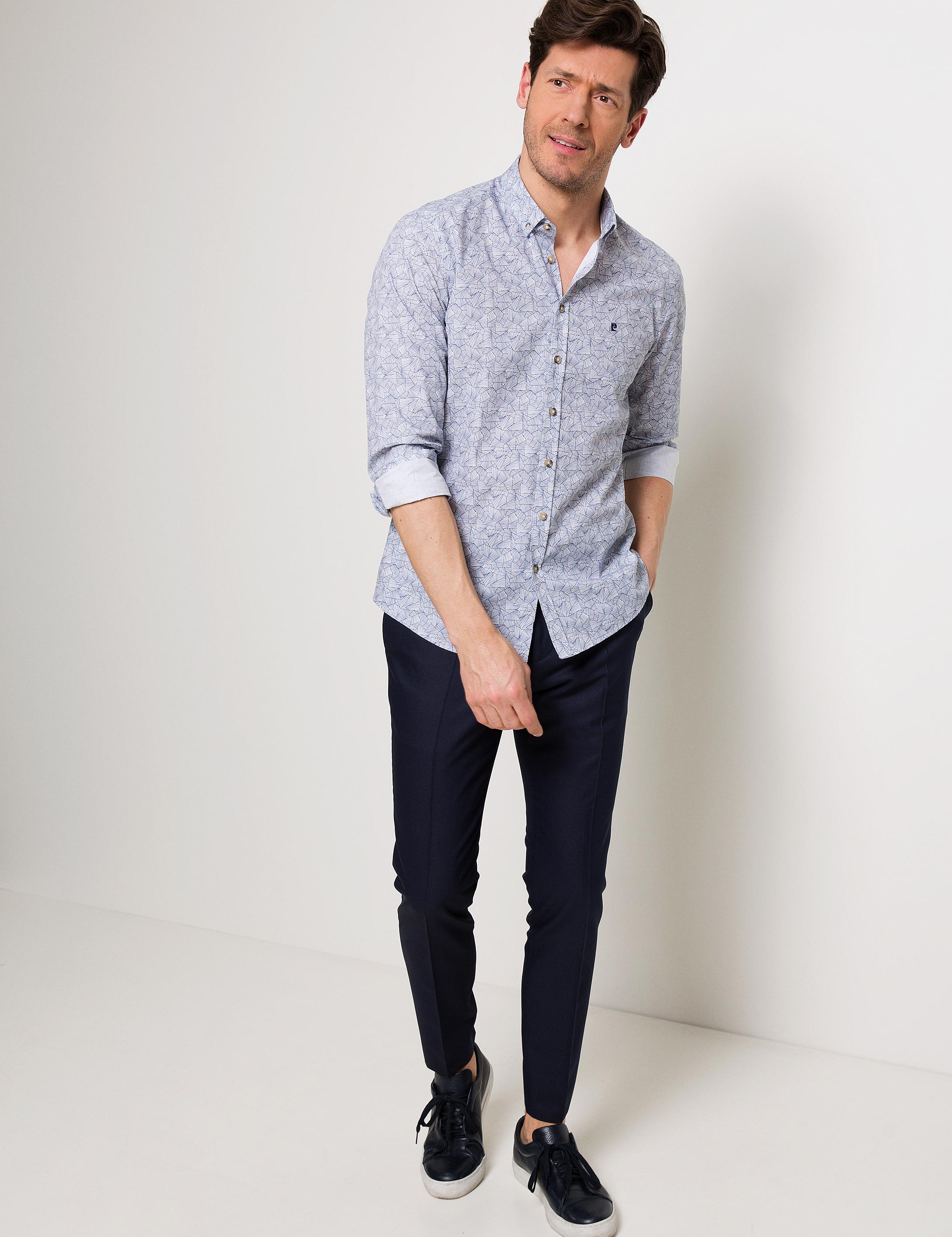 Lacivert Slim Fit Uzun Kollu Gömlek - Image 2