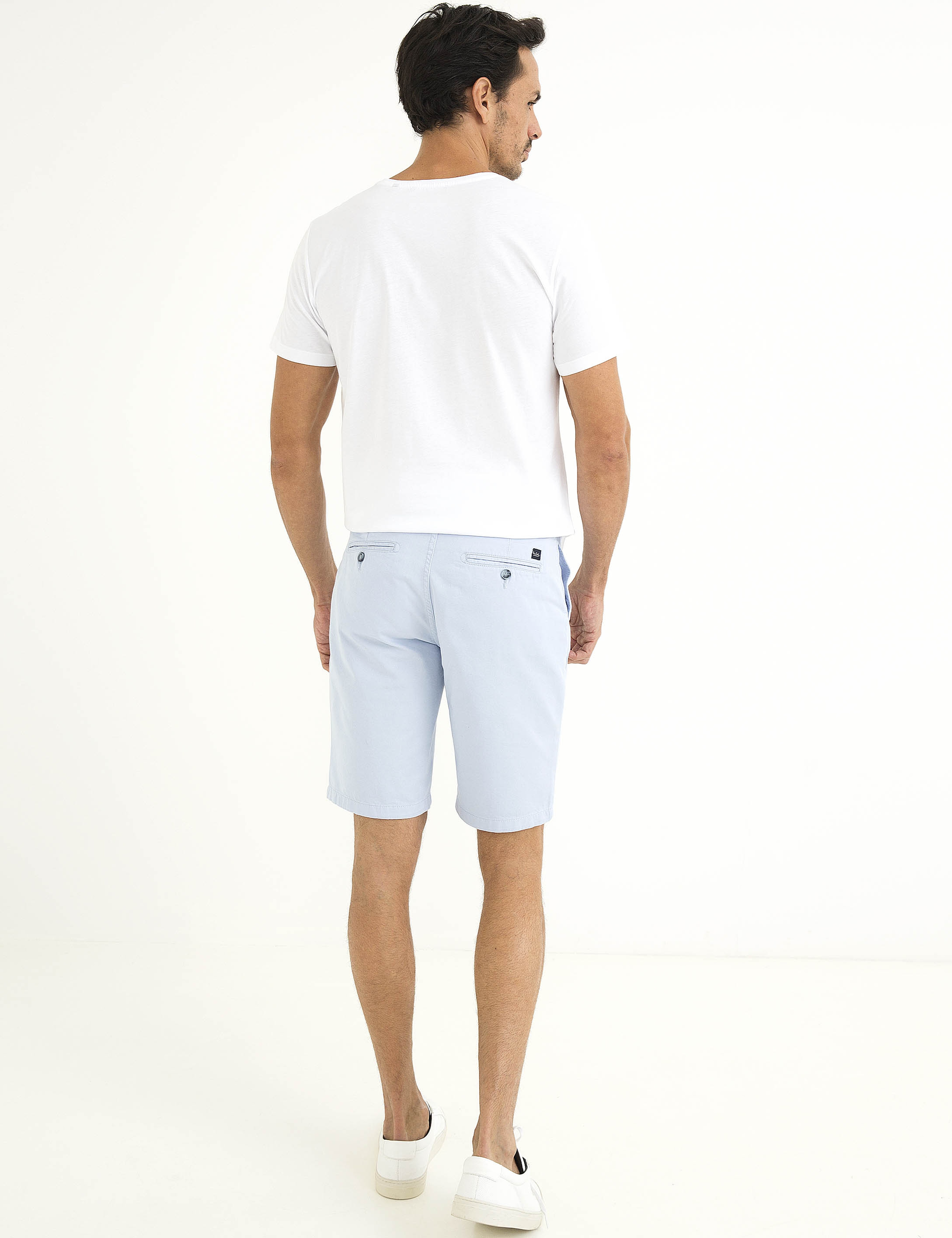 Mavi Standart Fit Bermuda Şort