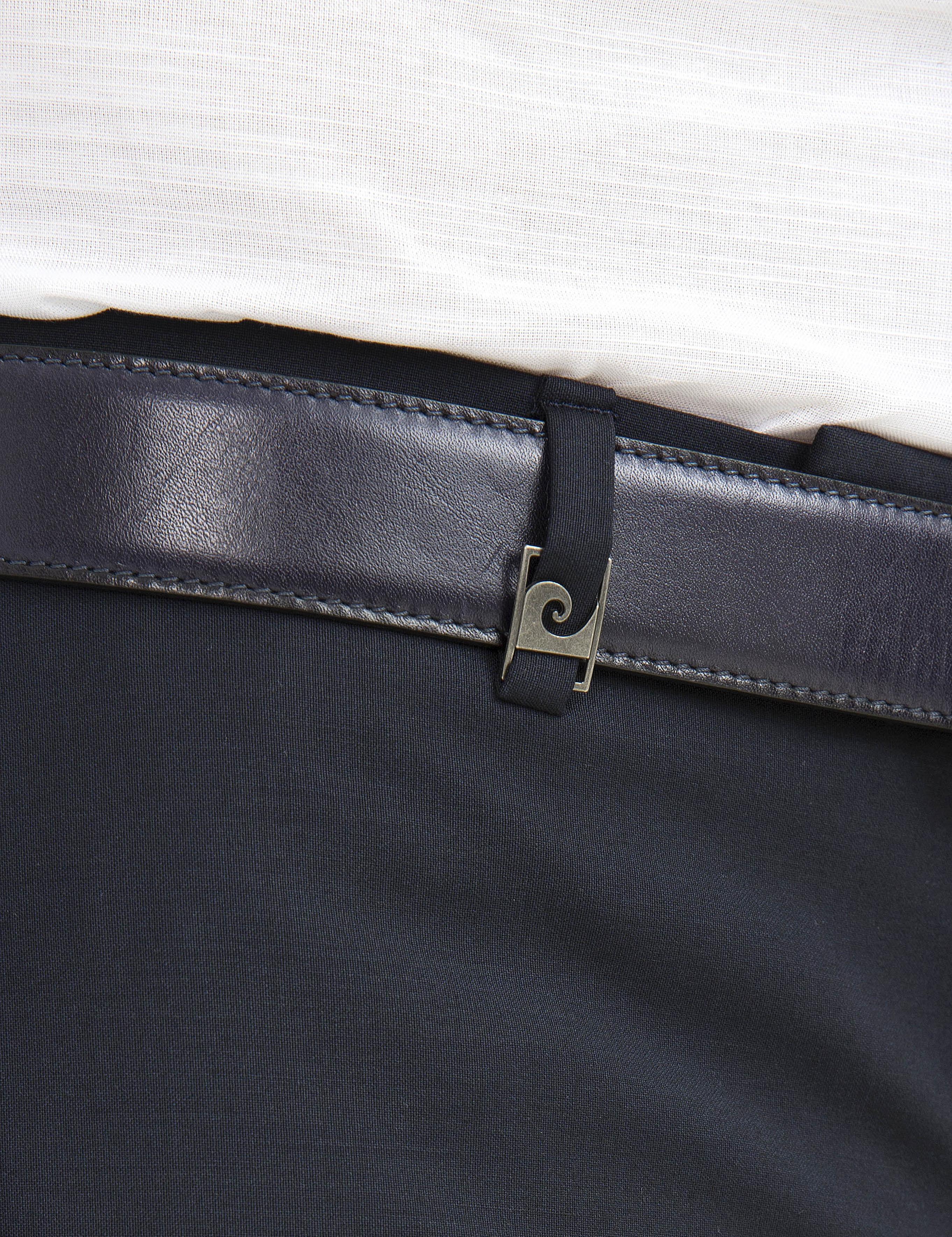 Lacivert Slim Fit Pantolon