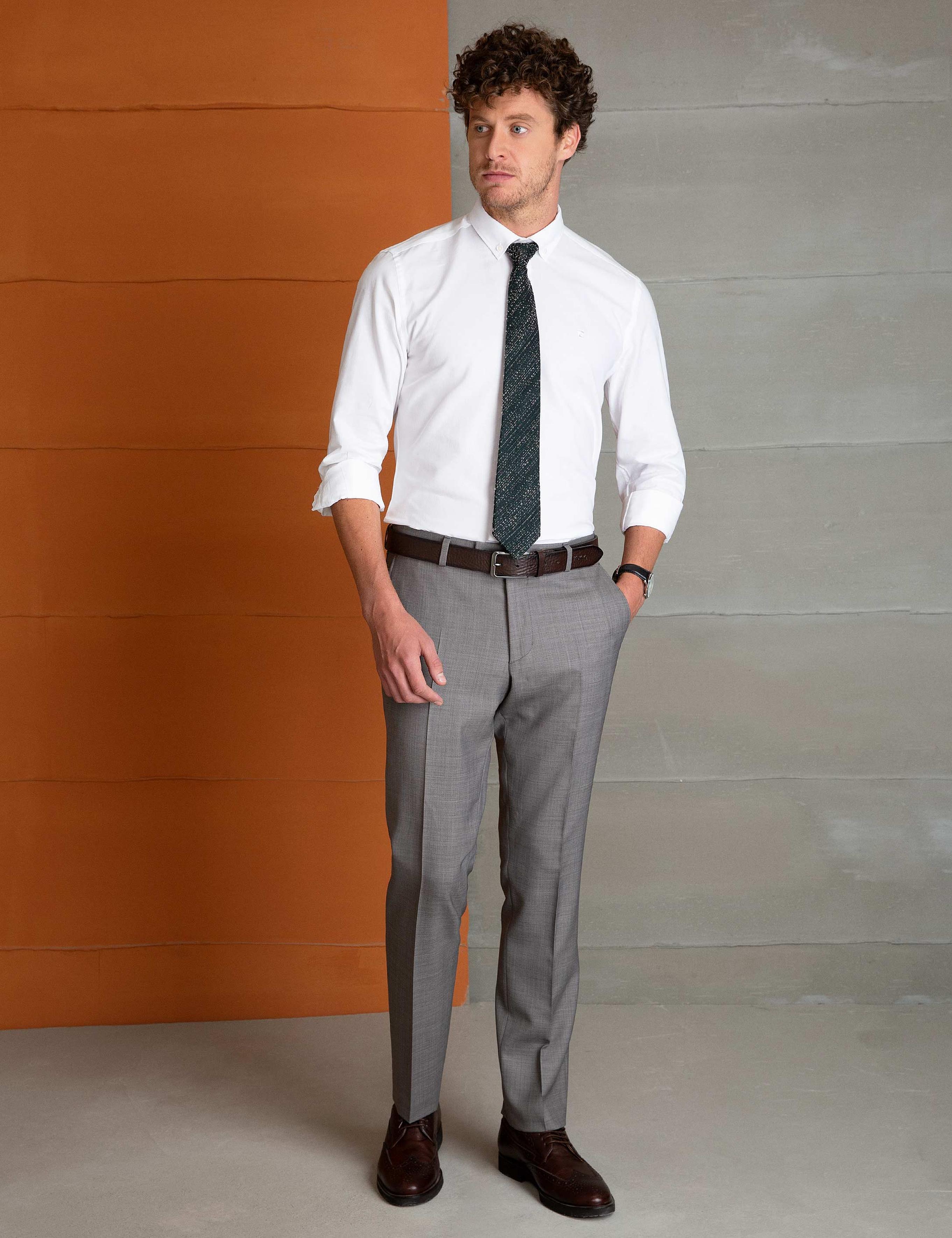 Beyaz Slim Fit Gömlek