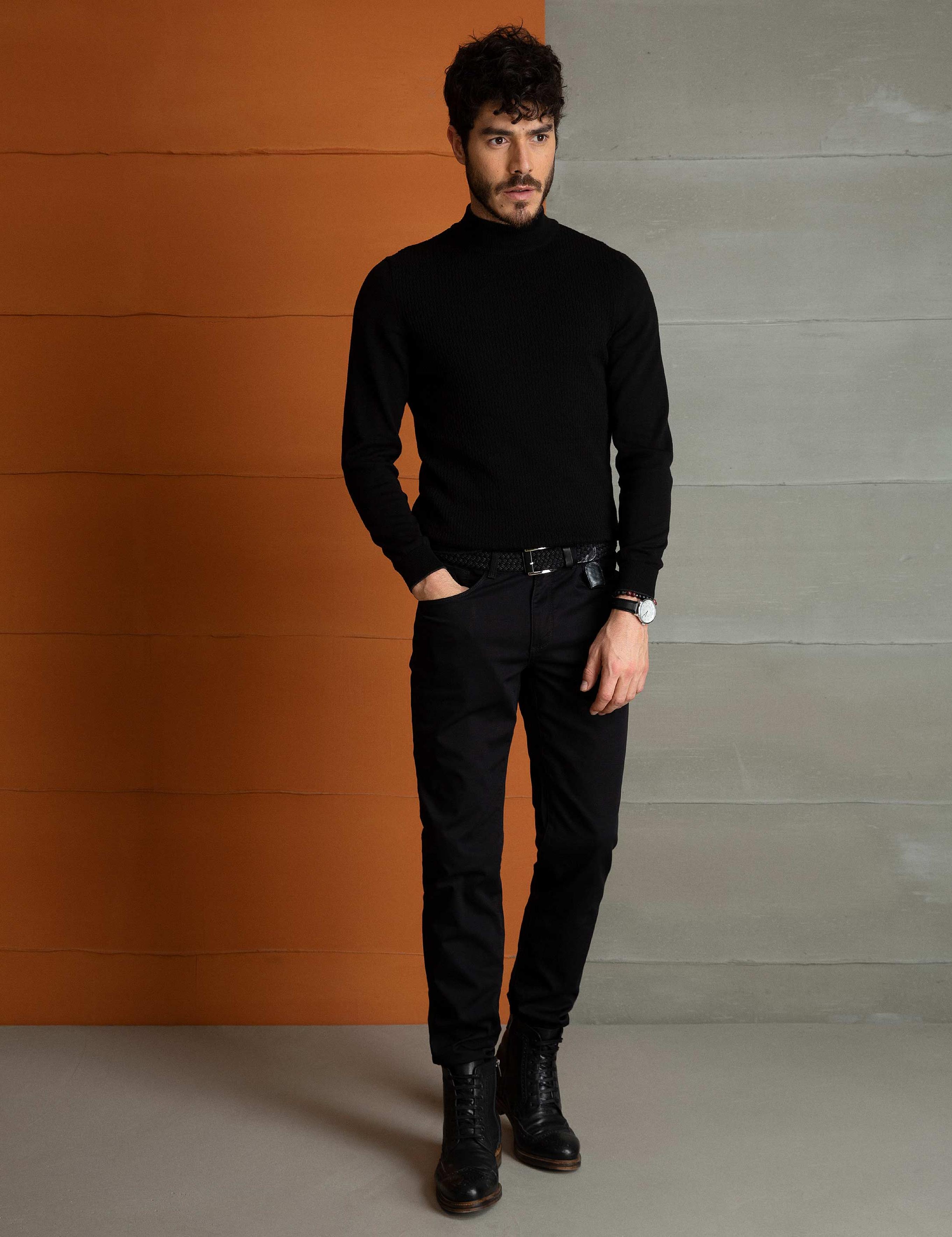 Siyah Slim Fit Chino Pantolon