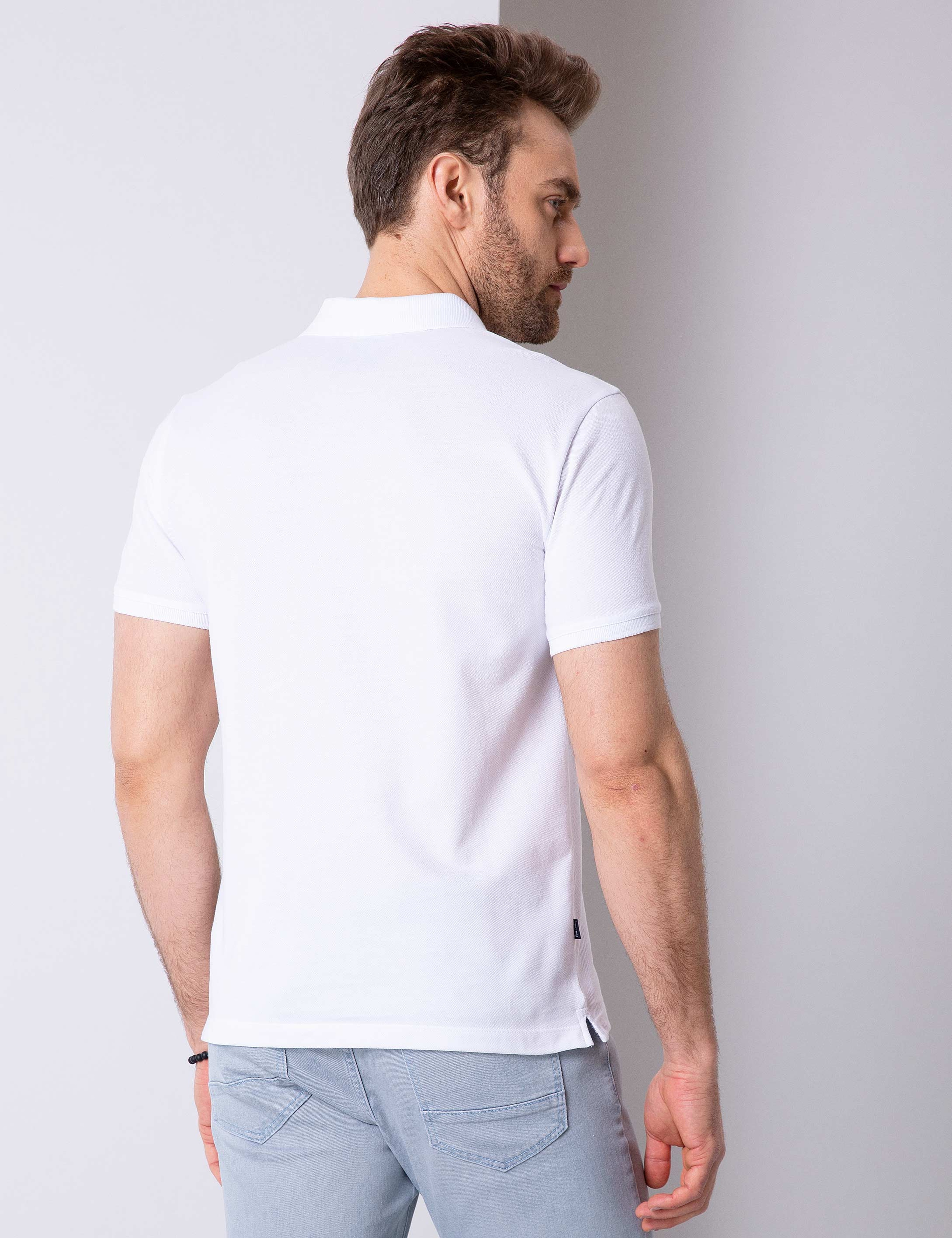 Beyaz Slim Fit Polo Yaka Basic Tişört - Image 3