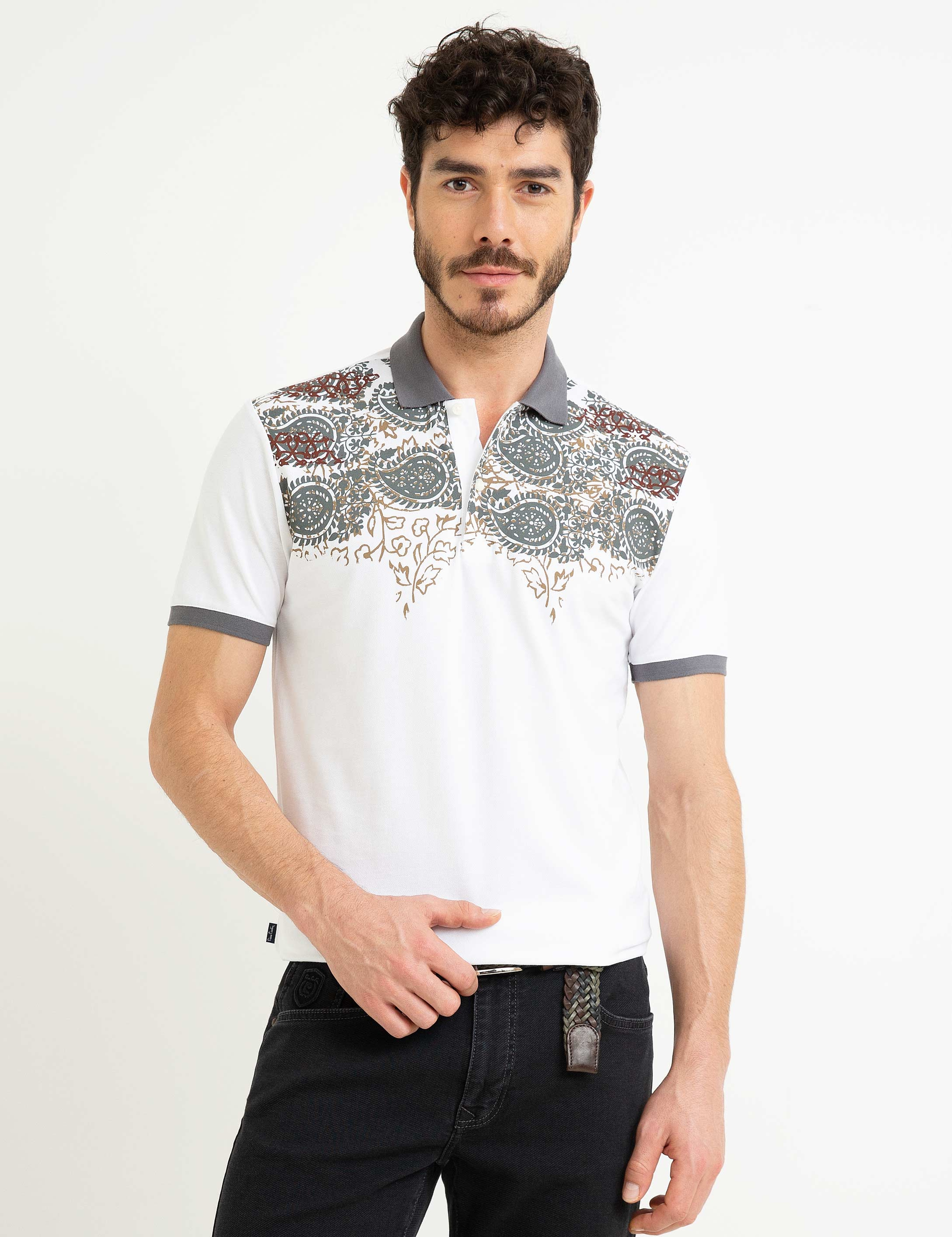 Beyaz Slim Fit Tişört - Image 1