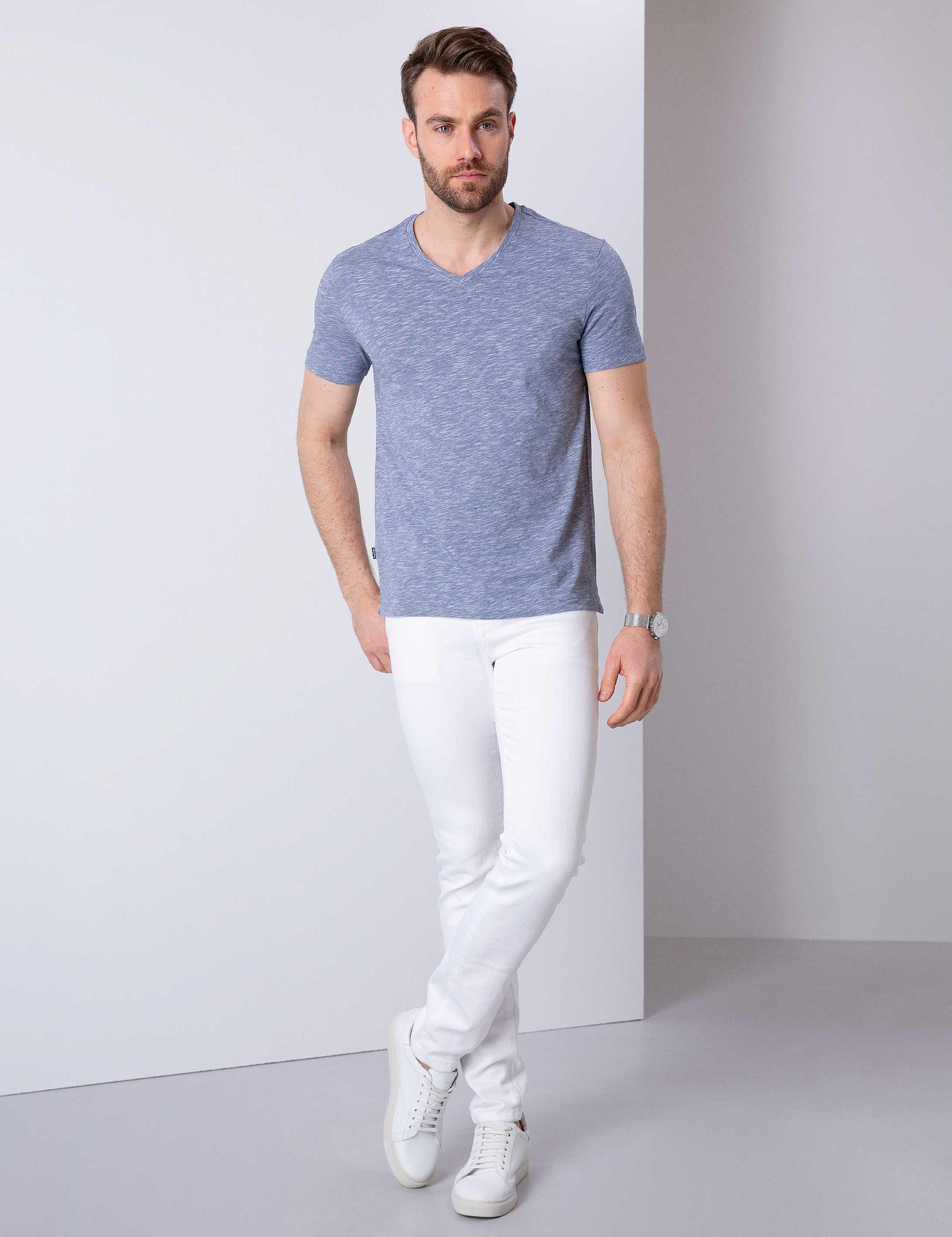 Lacivert Slim Fit V Yaka Tişört
