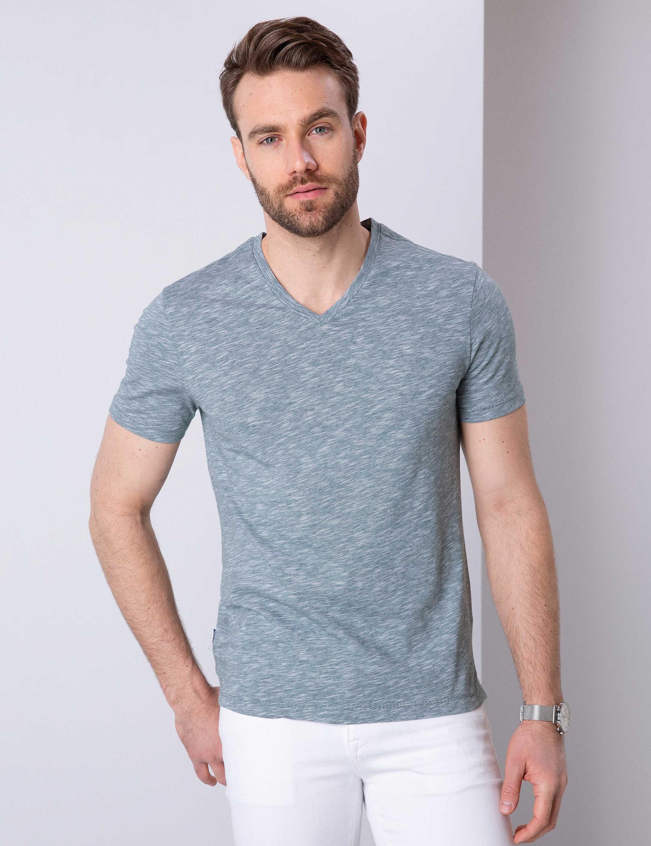 Koyu Yeşil Slim Fit V Yaka Tişört