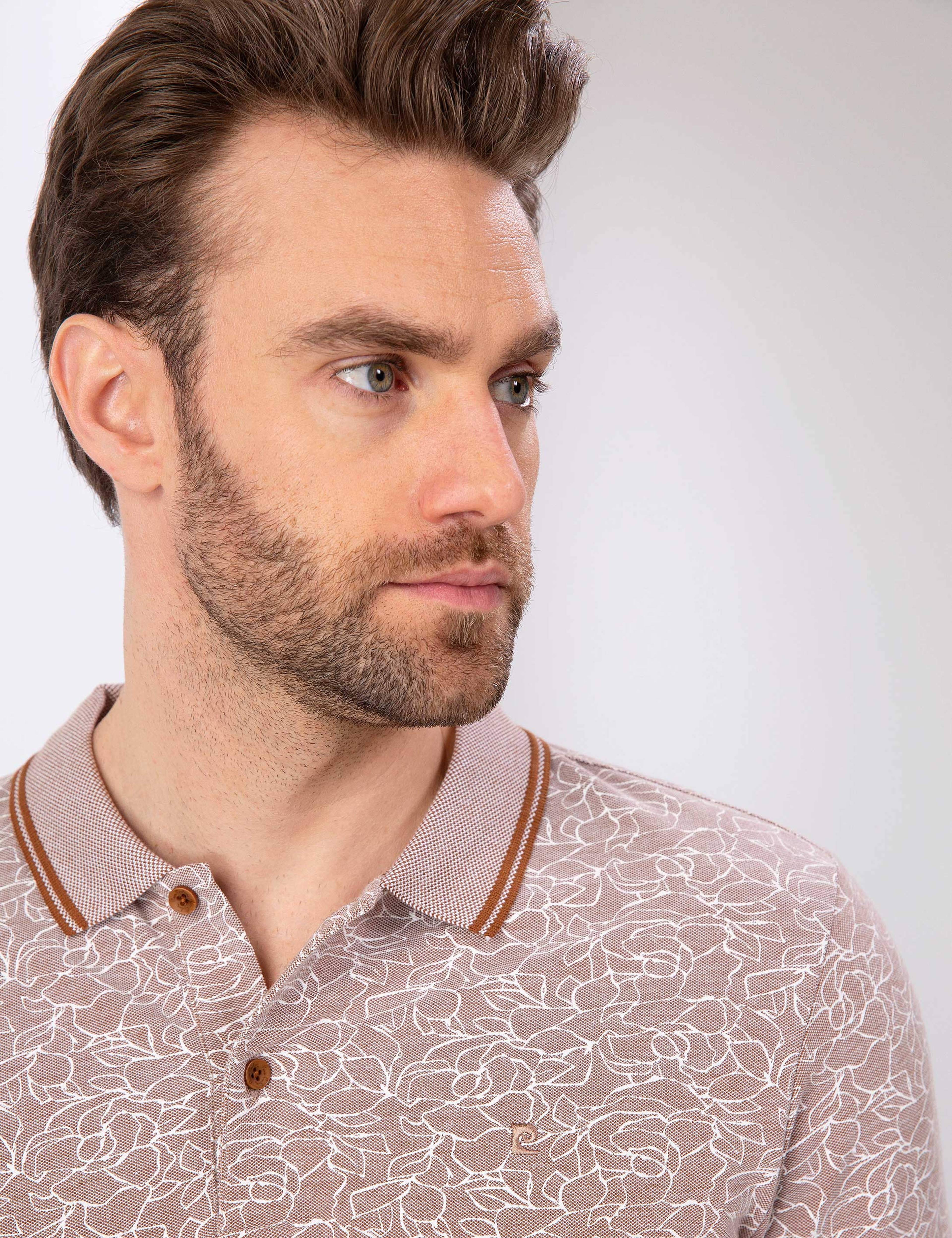 Açık Kahverengi Slim Fit Tişört - Image 1
