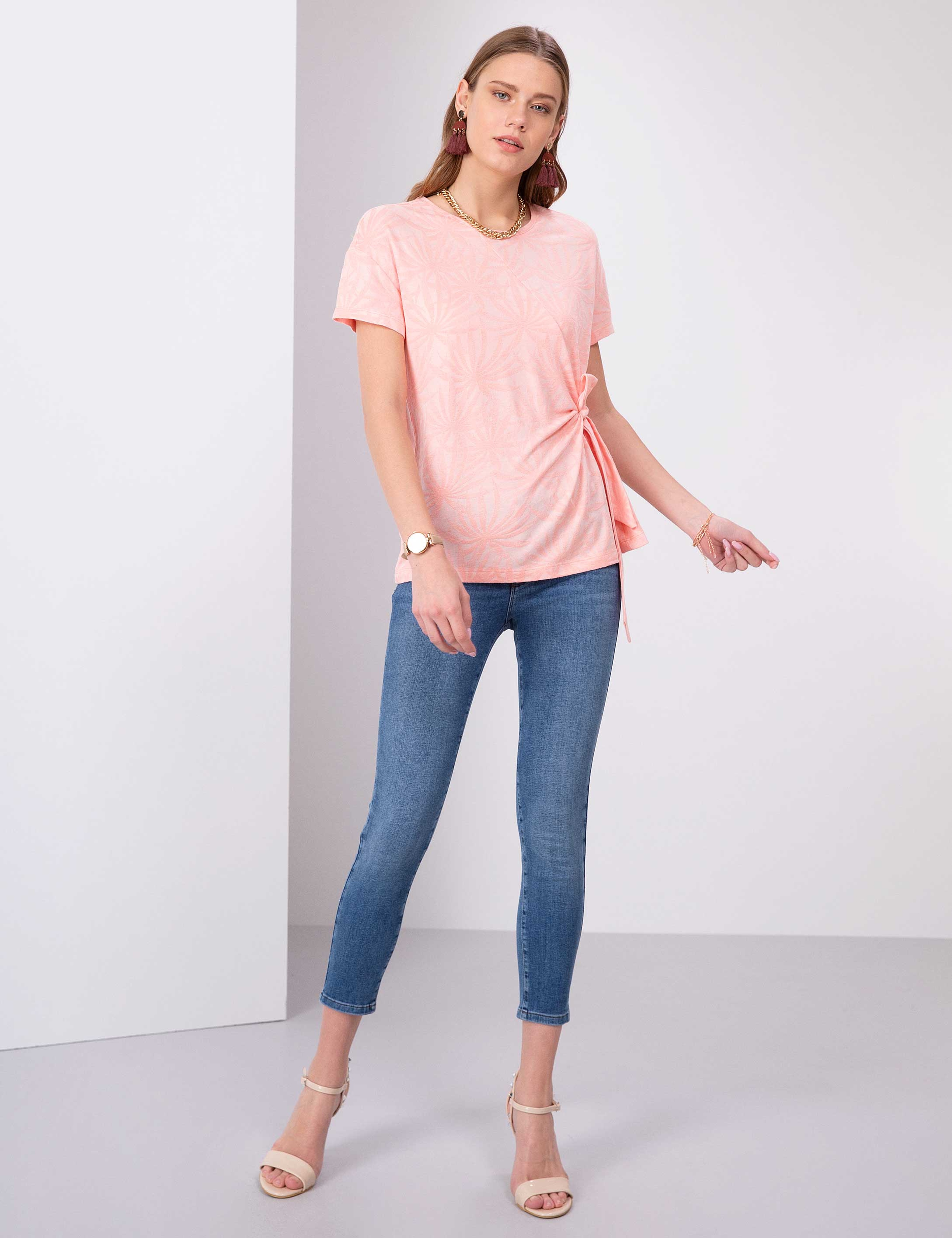 Pembe T-Shirt