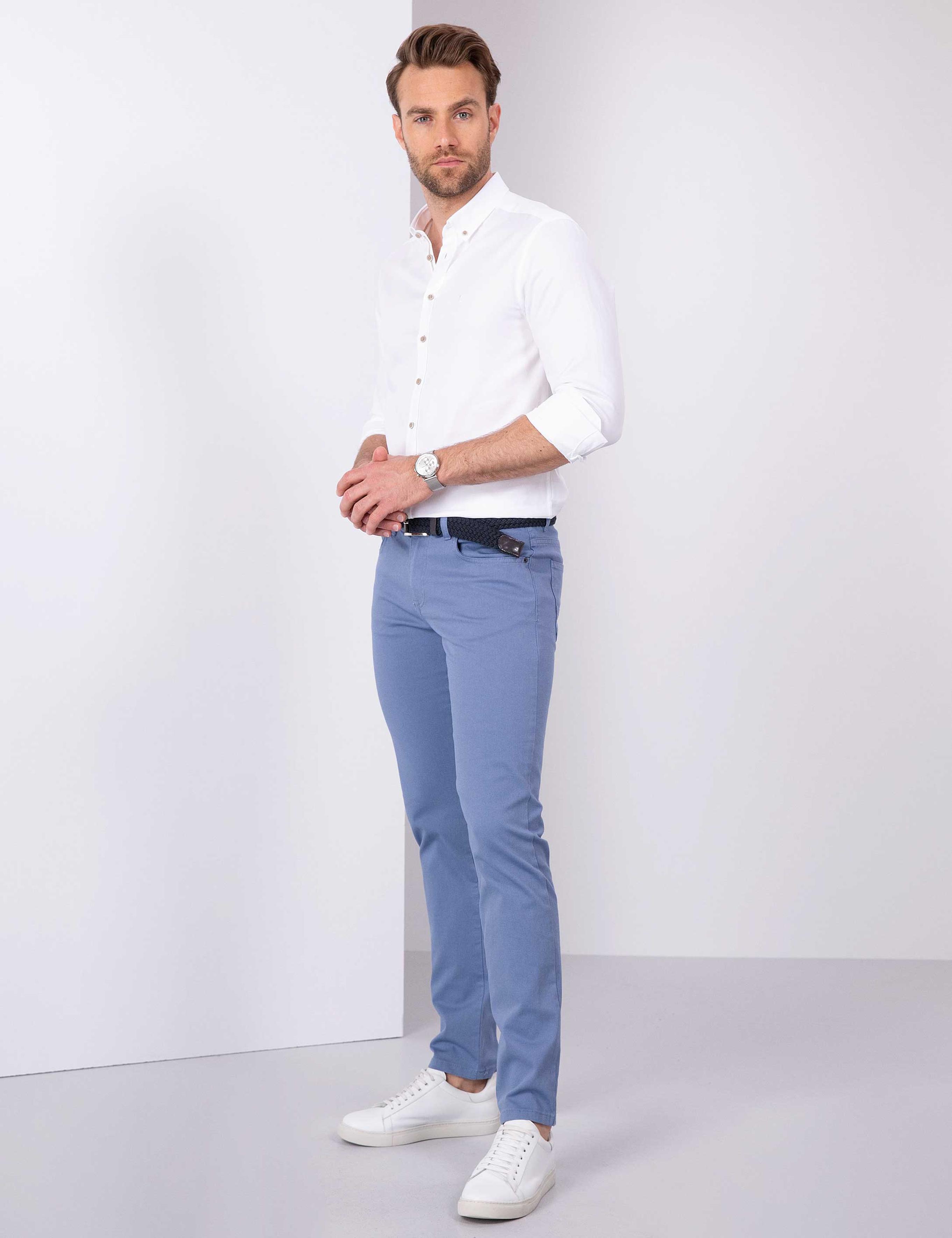 Mavi Slim Fit Kanvas Pantolon