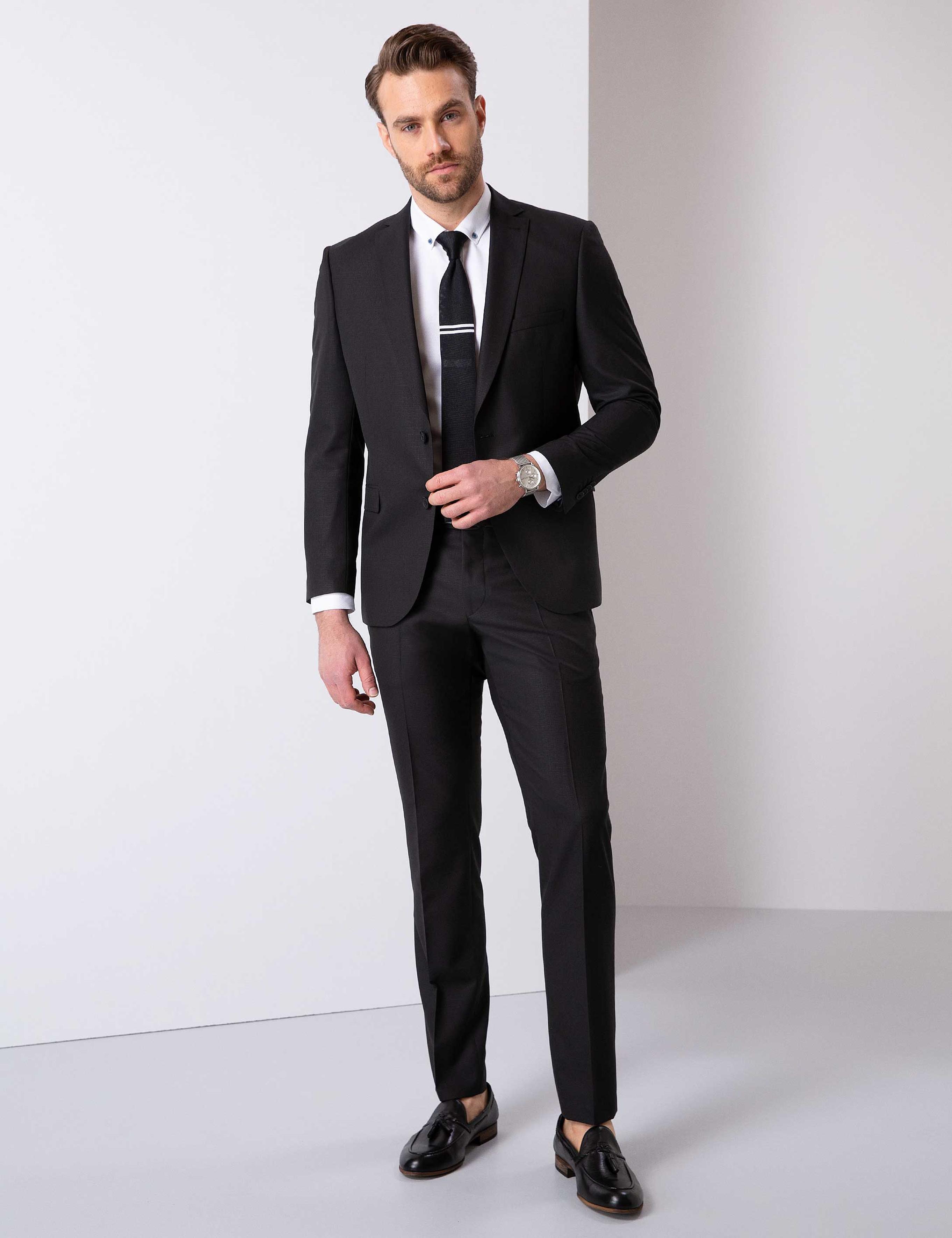 Siyah Slim Fit Takım Elbise