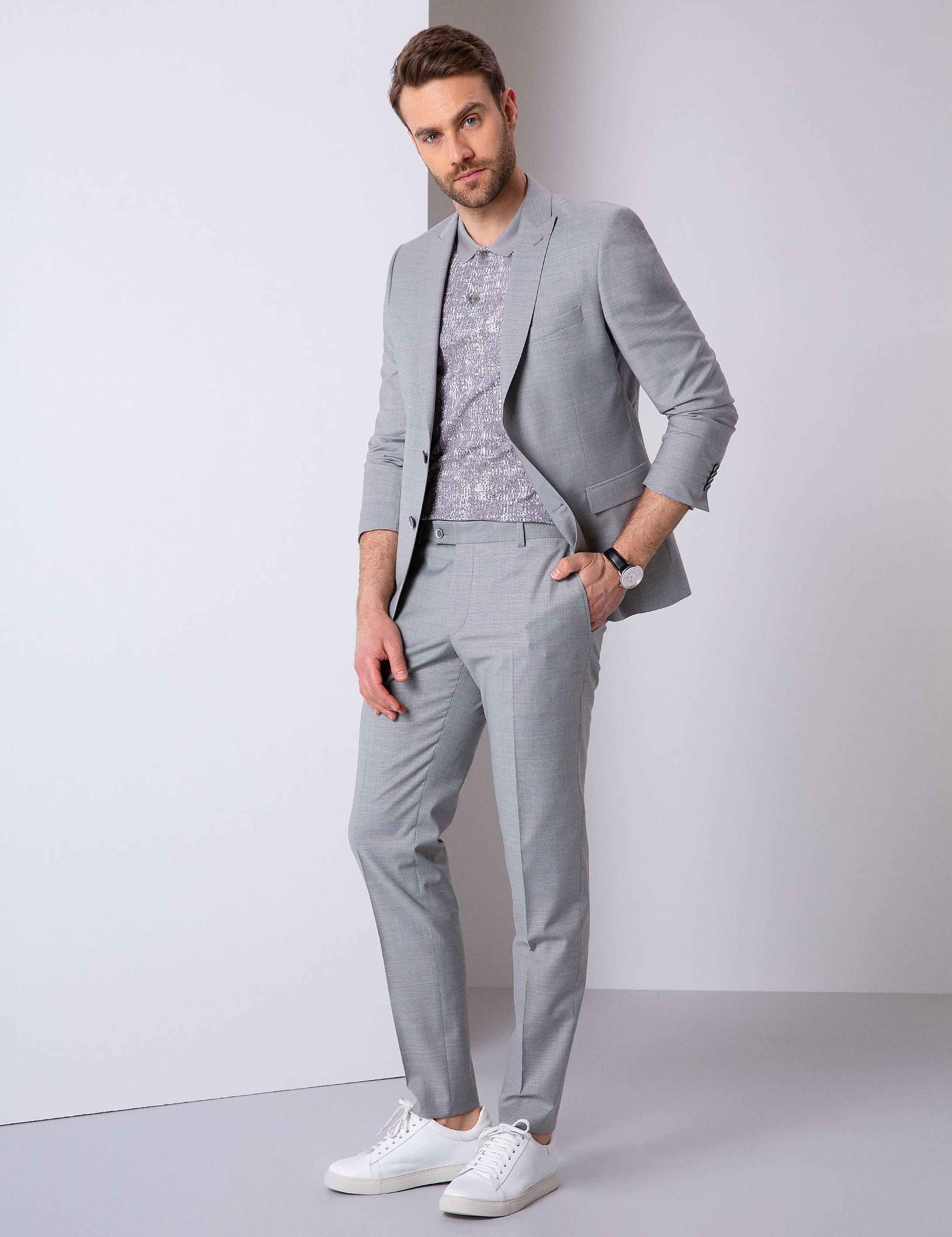 Gri Ekstra Slim Fit Takım Elbise