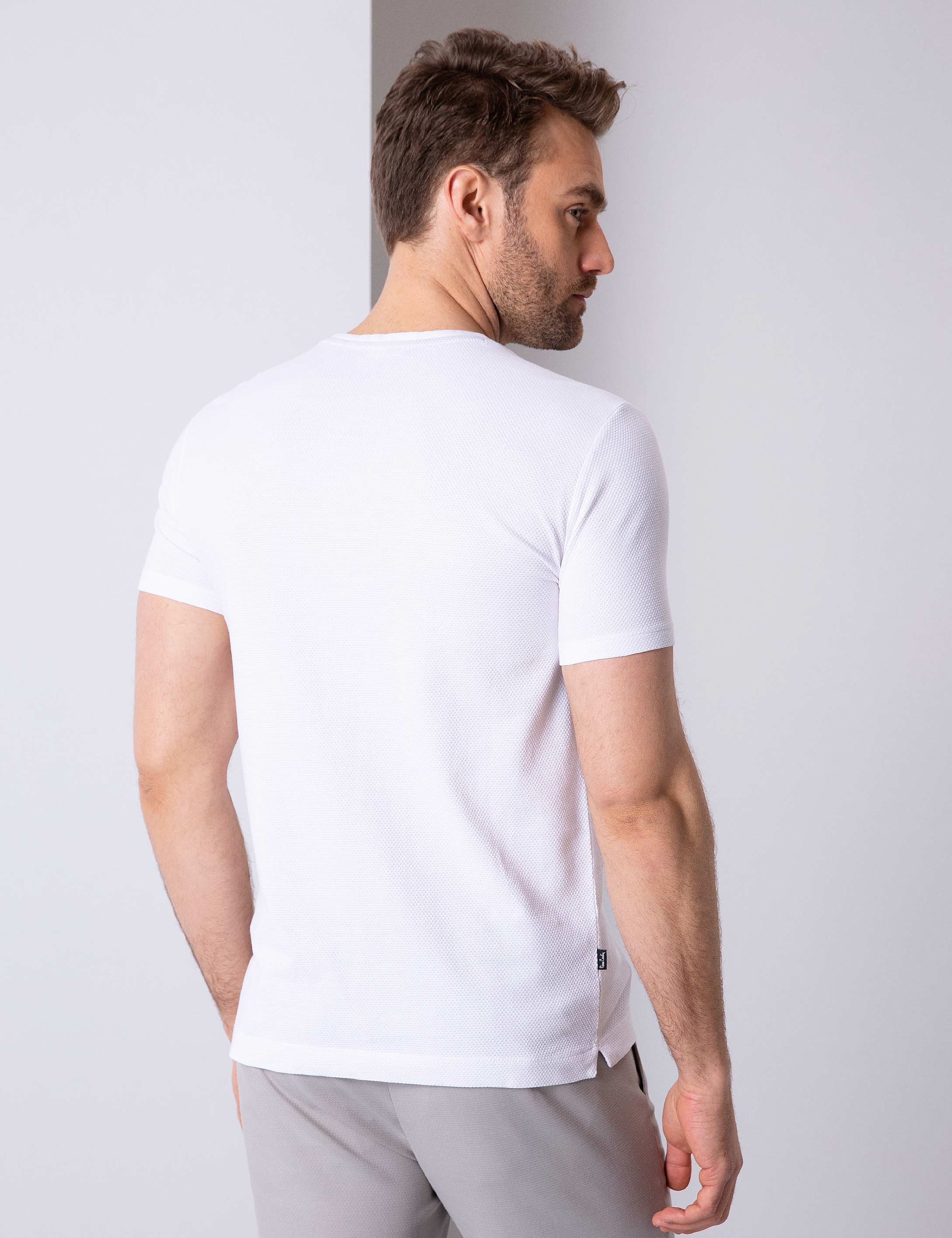 Beyaz Slim Fit Bisiklet Yaka T-Shirt - Image 2