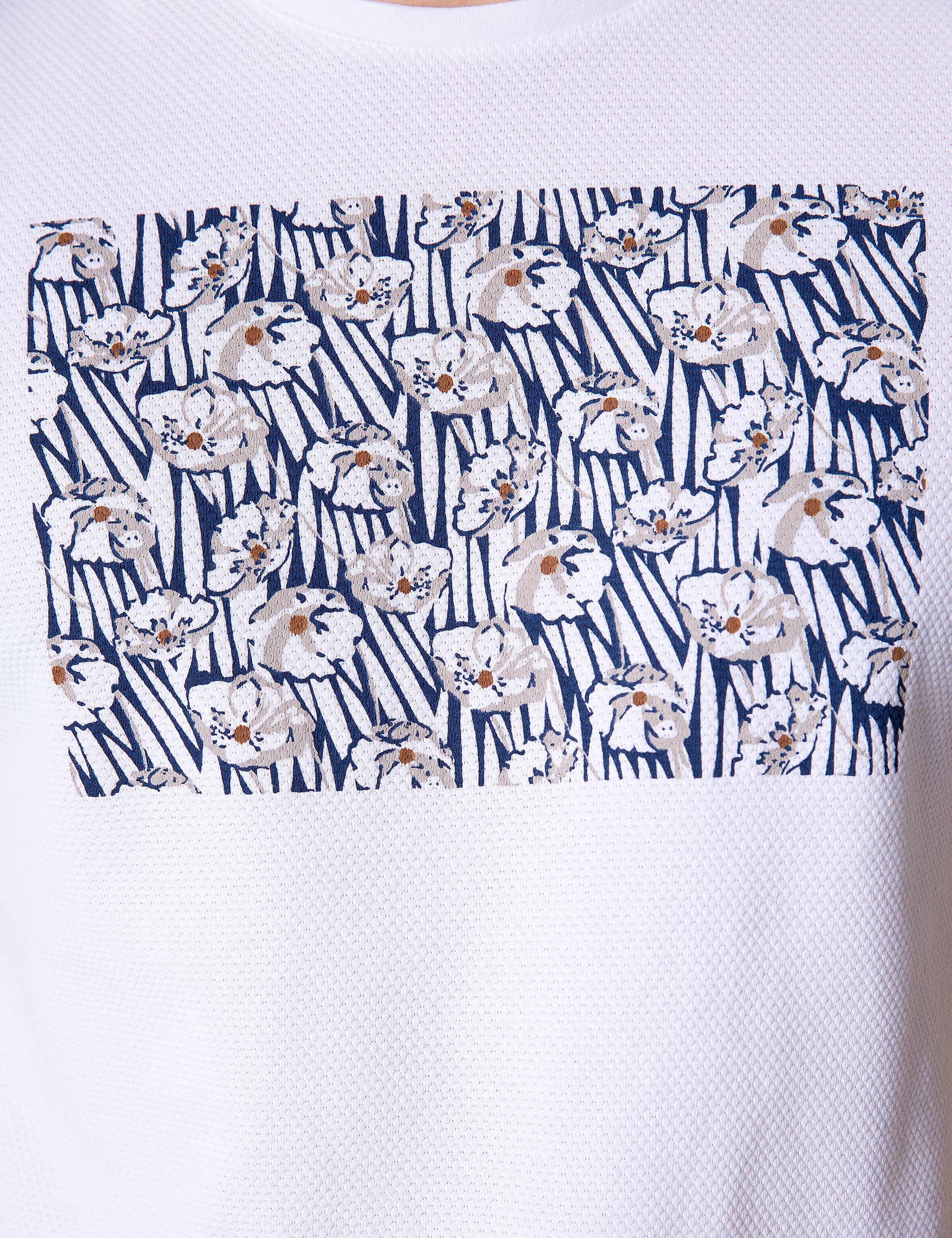 Beyaz Slim Fit Bisiklet Yaka T-Shirt - Image 4