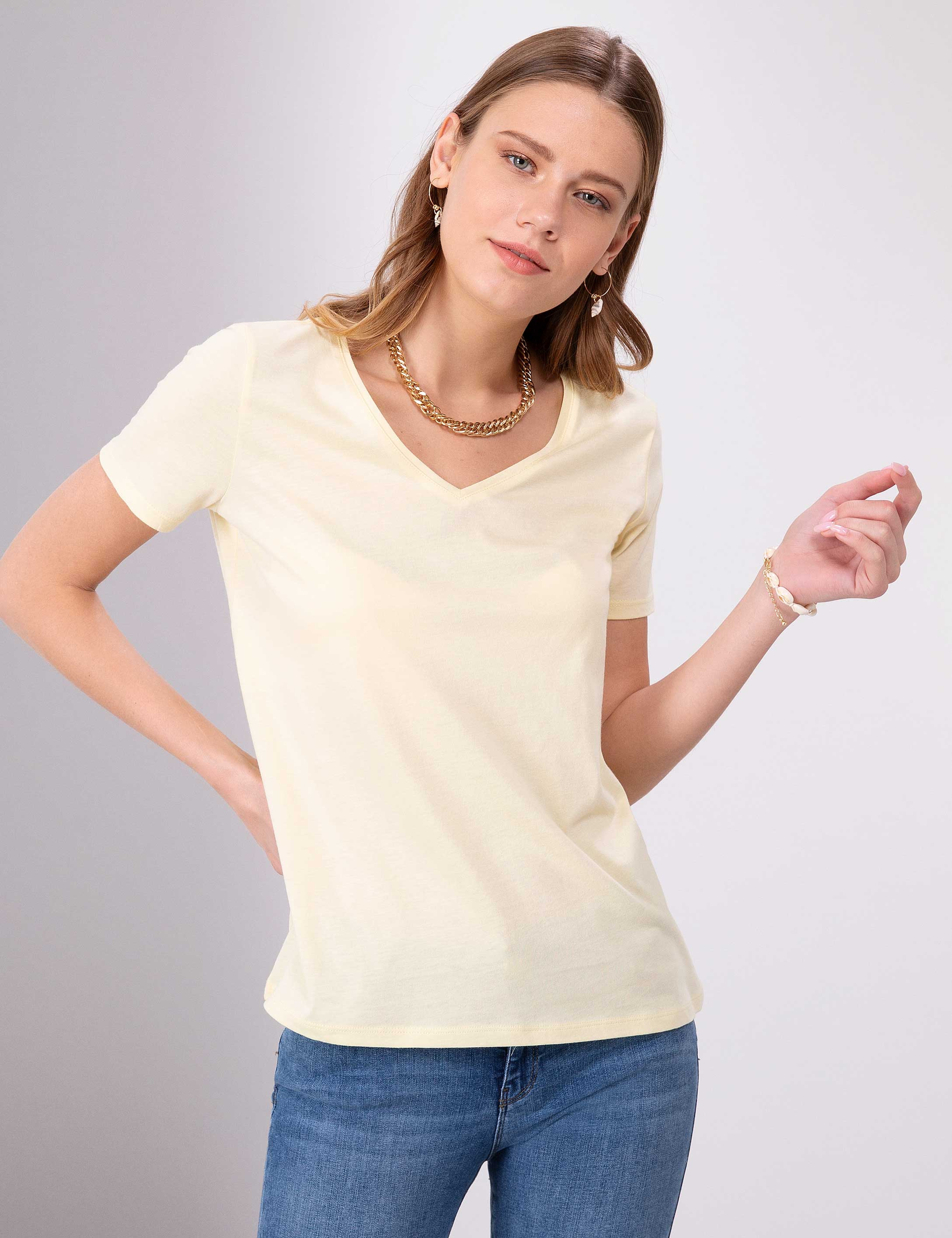 Açık Sarı Regular Fit V Yaka Tişört