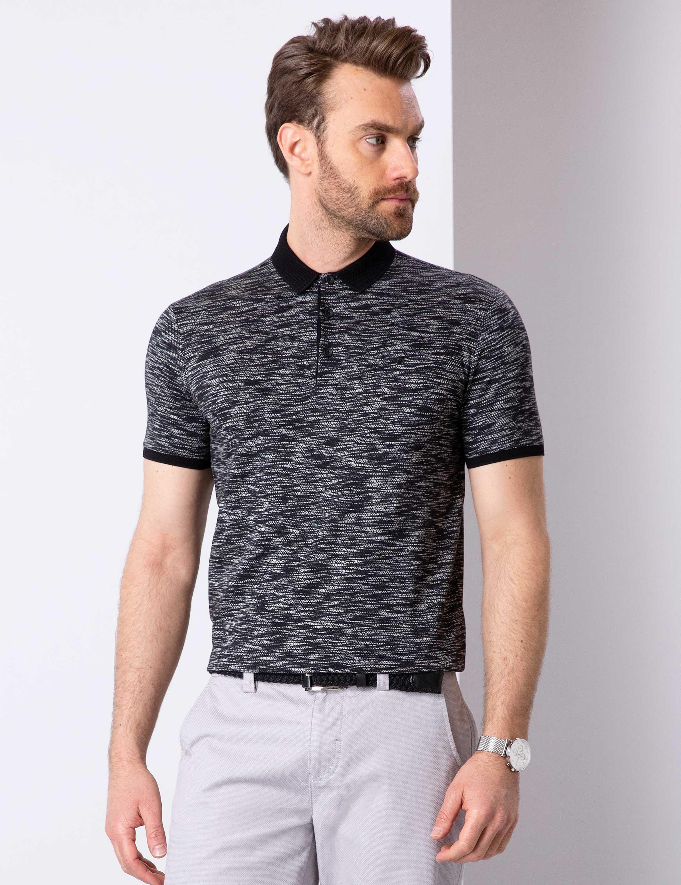 Siyah Slim Fit Tişört