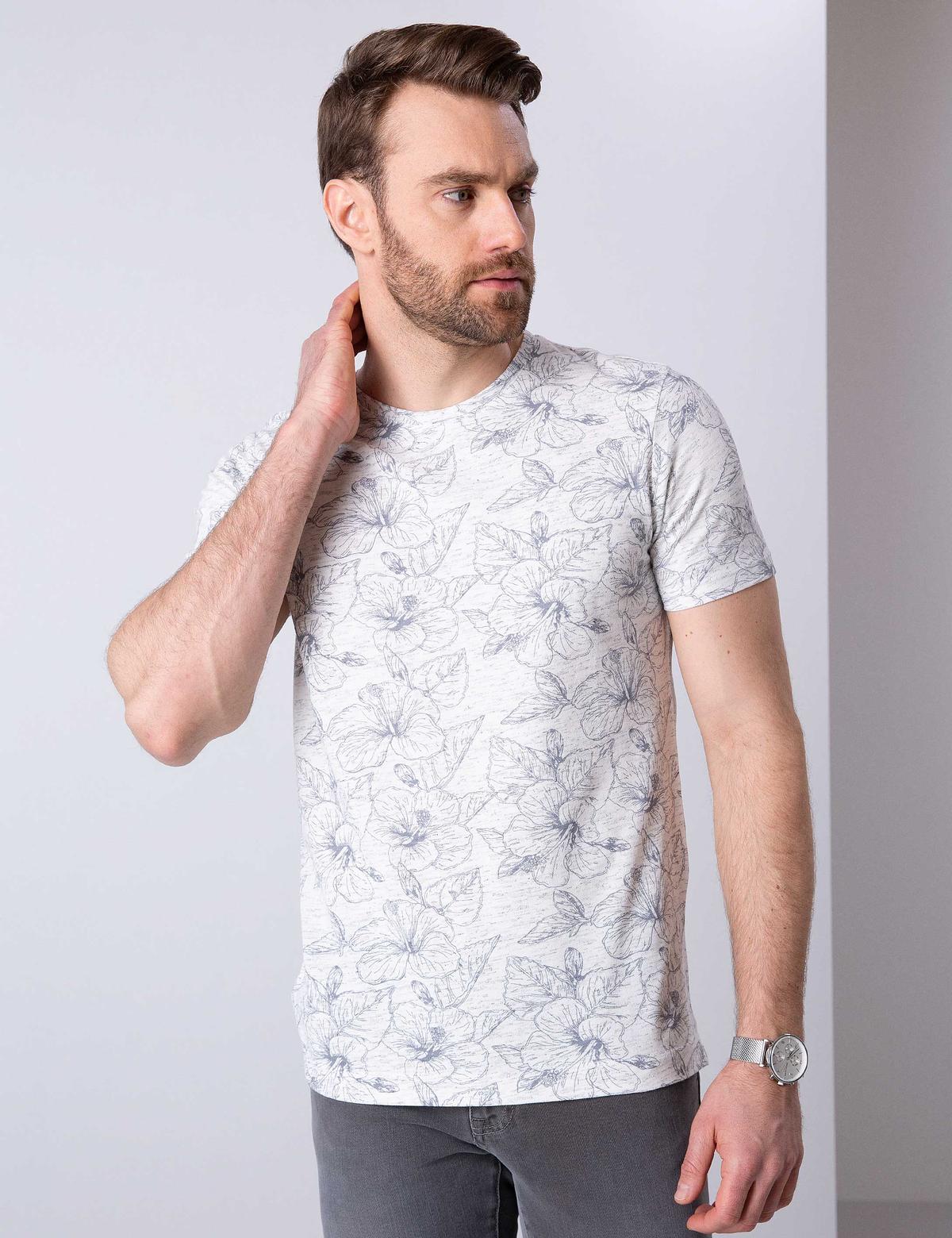 Beyaz Slim Fit Bisiklet Yaka T-Shirt