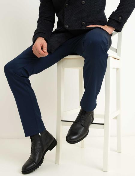 Siyah Bot - 50203121003