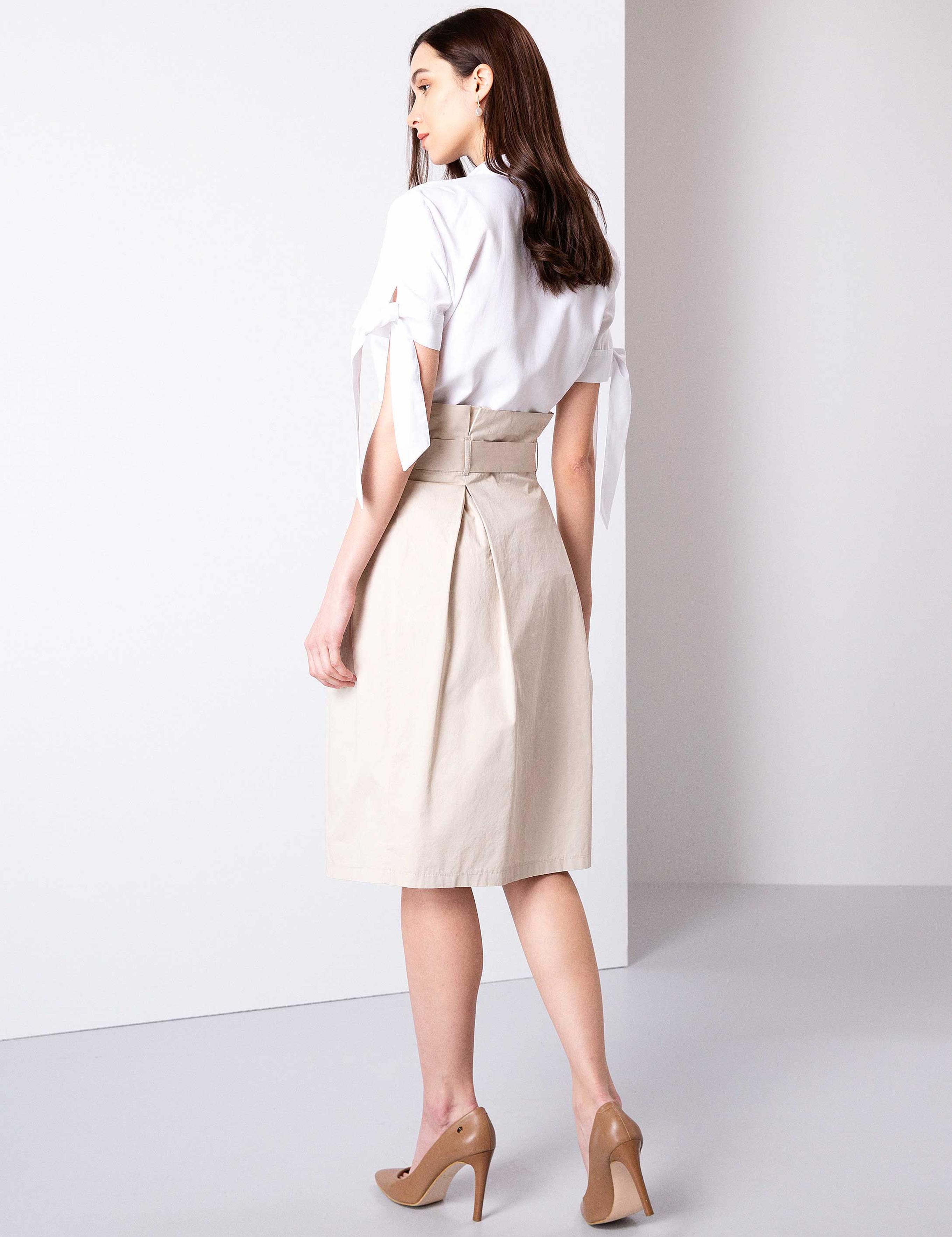 Beyaz Yırtmaç Detaylı Etek