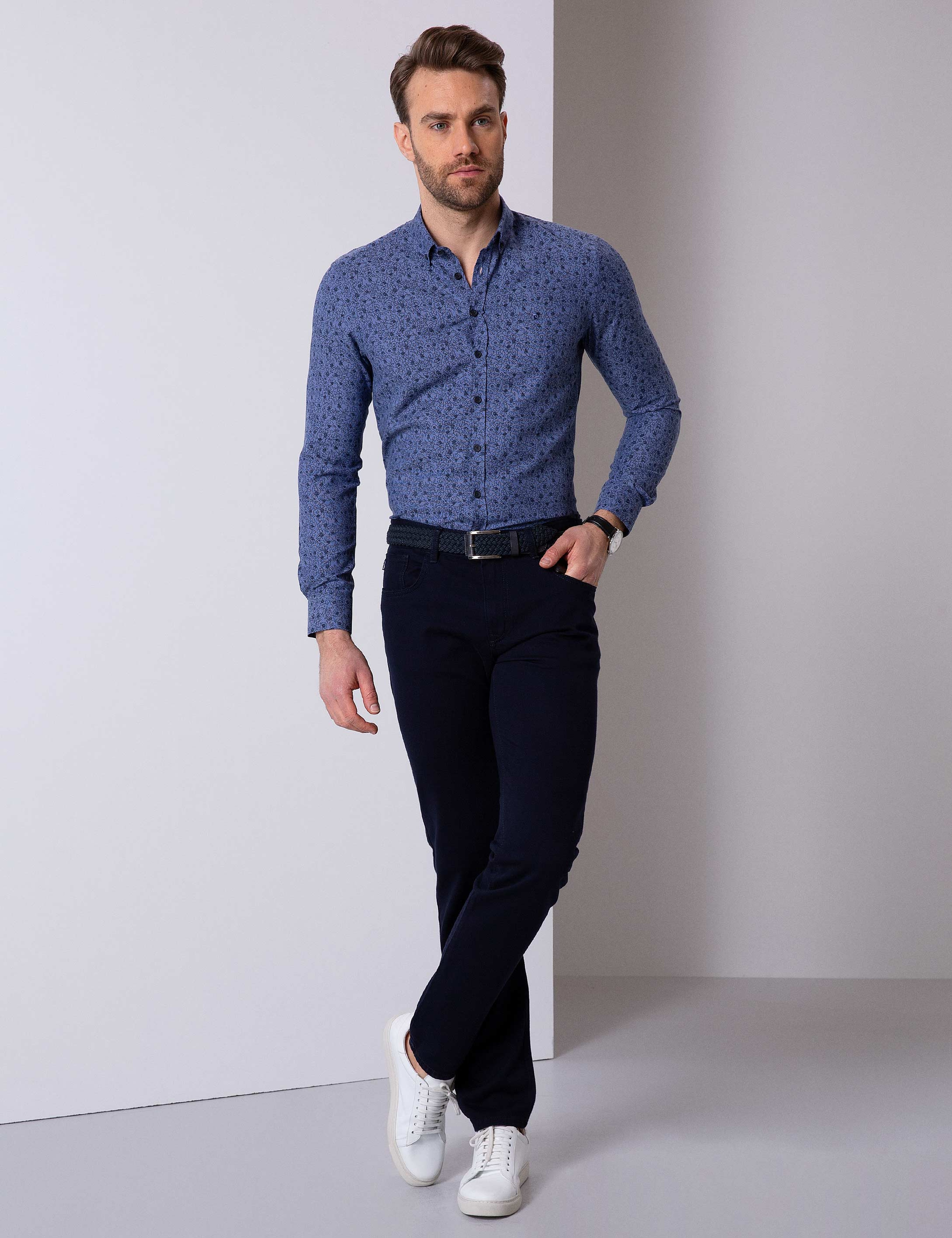Lacivert Slim Fit Uzun Kollu Gömlek - Image 3
