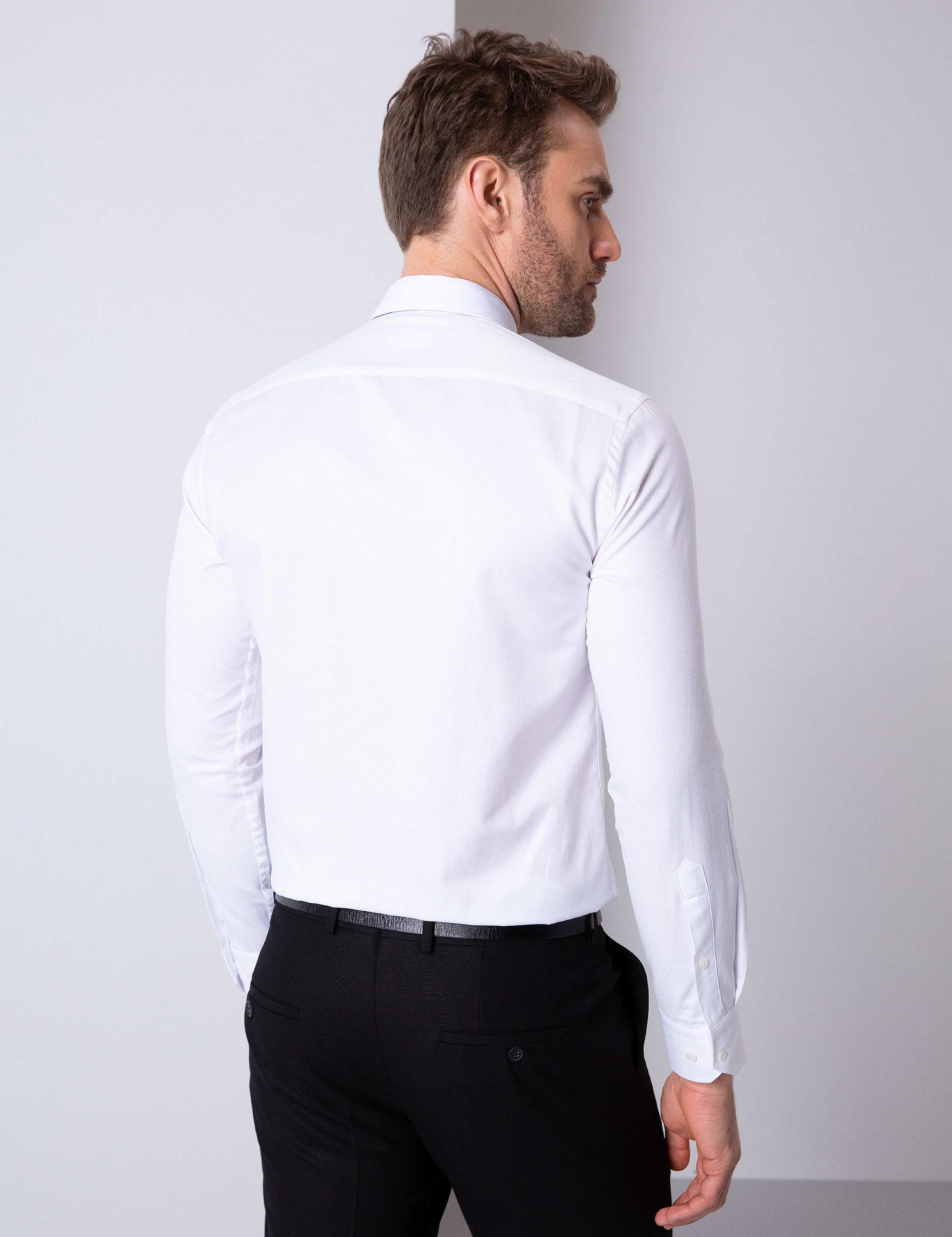 Beyaz Slim Fit Gömlek